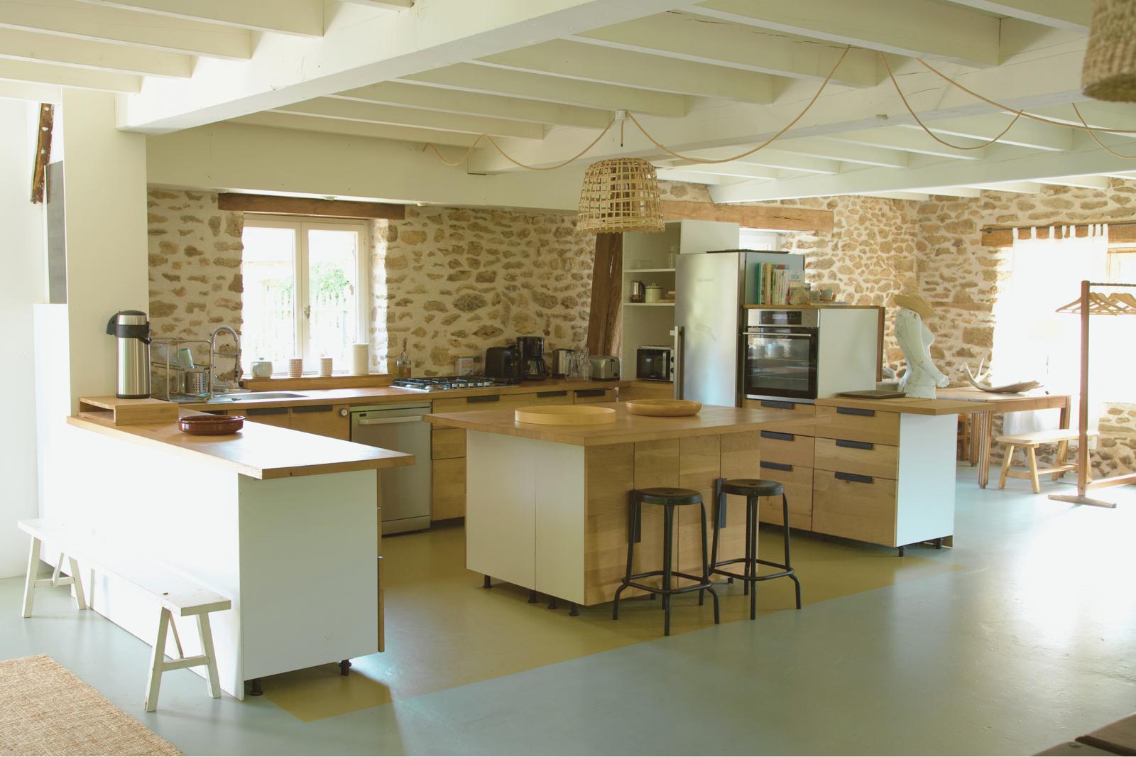 French property for sale in Marcillac-la-Croisille, Corrèze - €1,365,000 - photo 