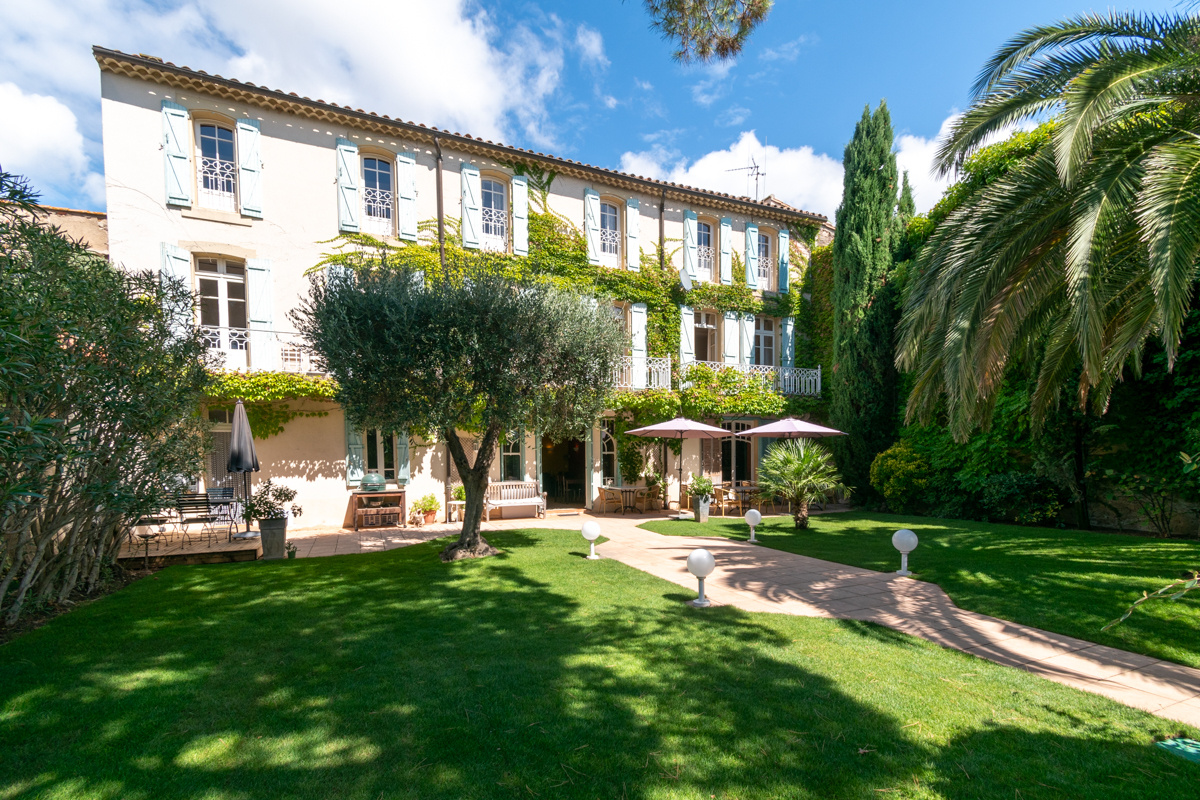 Propriété en France à vendre à Homps, Aude - &#8364;1 100 000 - photo 