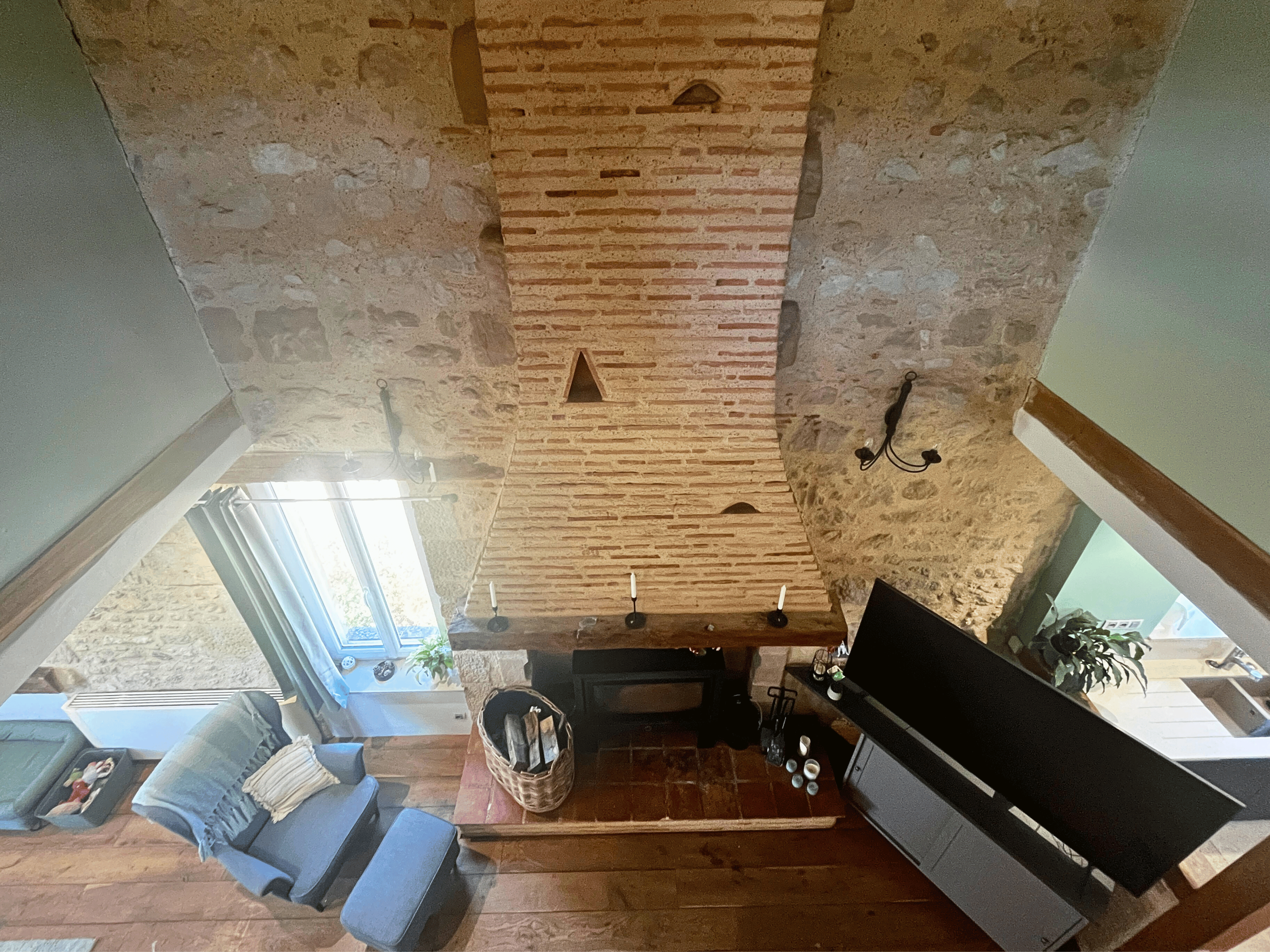 French property for sale in Lauzun, Lot-et-Garonne - €1,200,000 - photo 