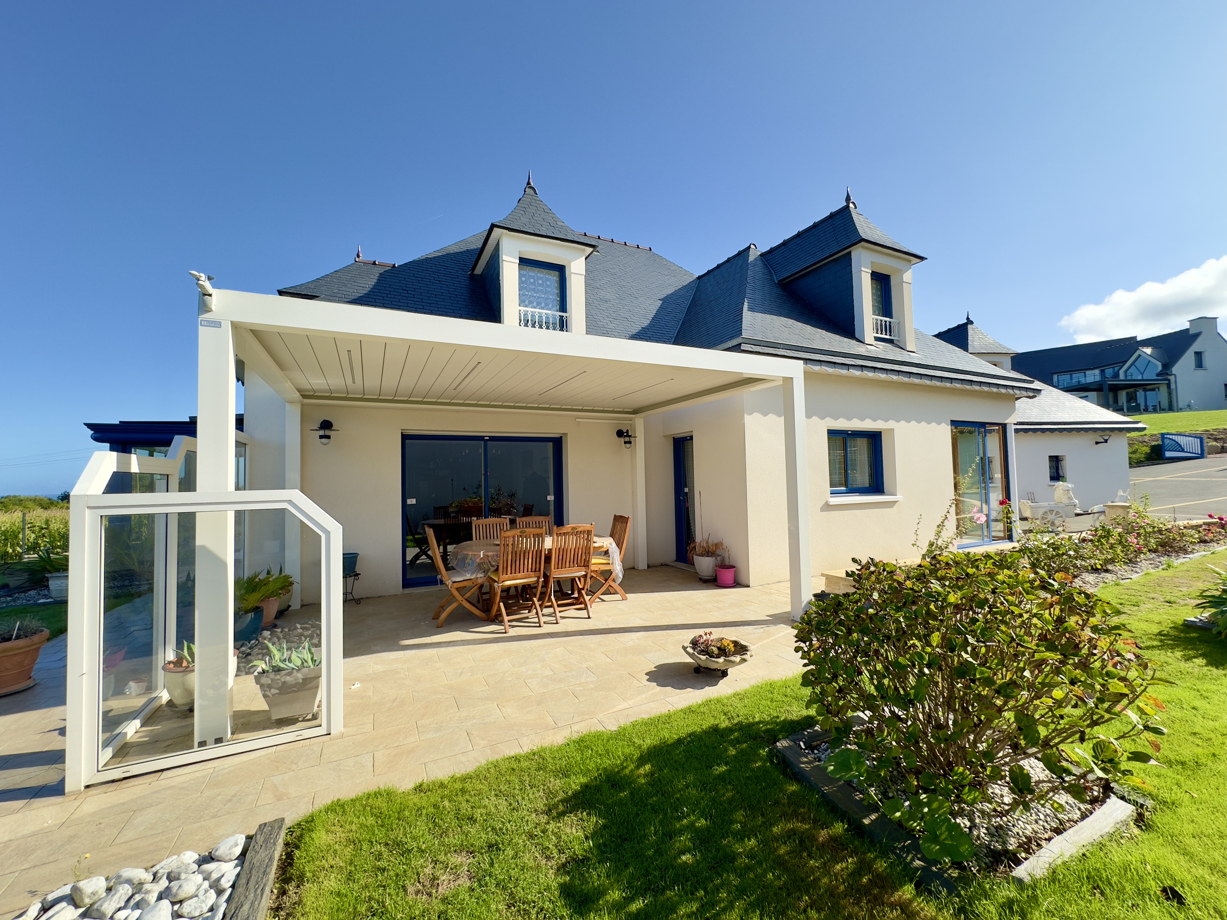 French property for sale in LA COTENTIN PLANGUENOUAL, Côtes-d'Armor - €735,000 - photo 