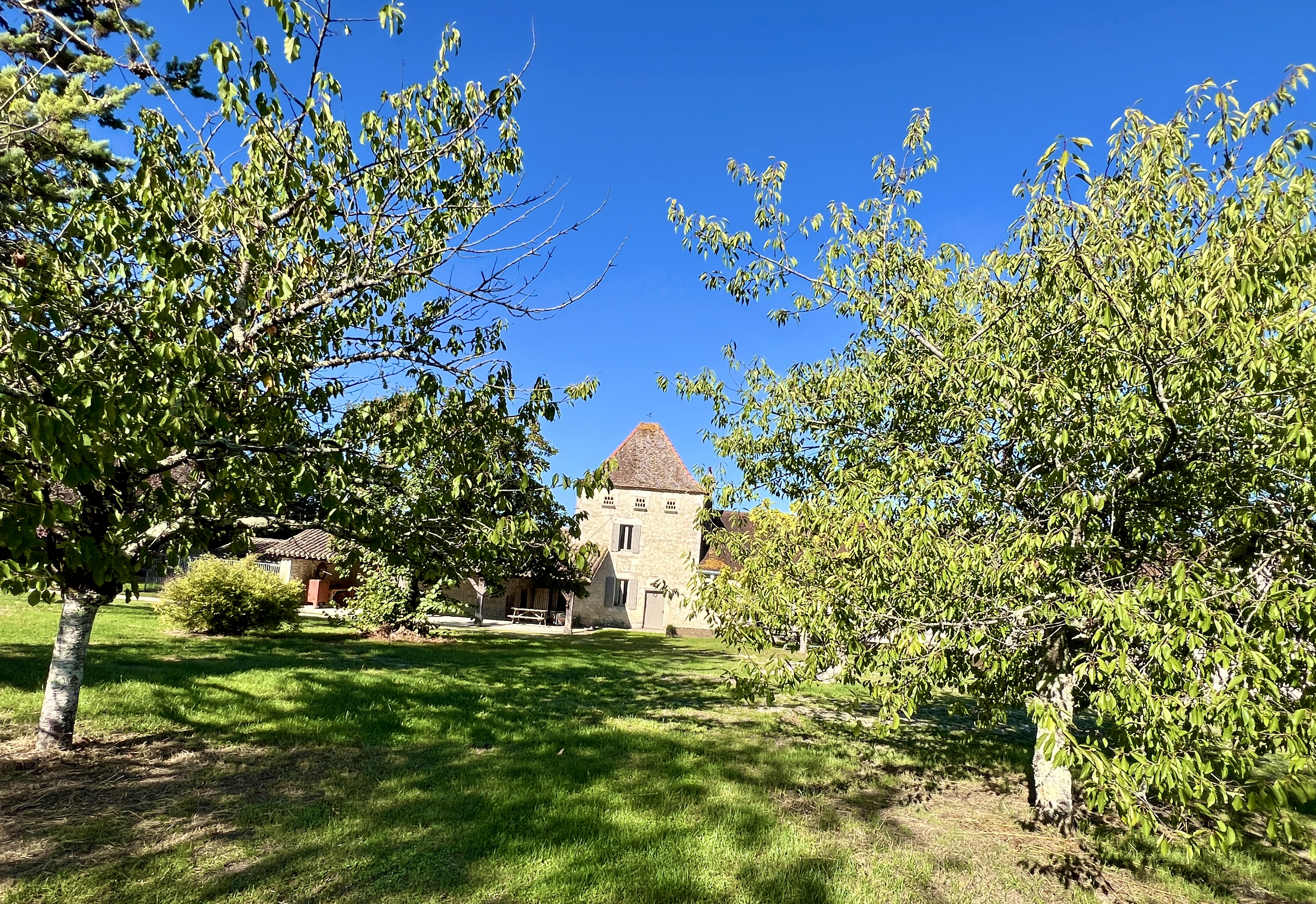Propriété en France à vendre à Eymet, Dordogne - &#8364;960 000 - photo 