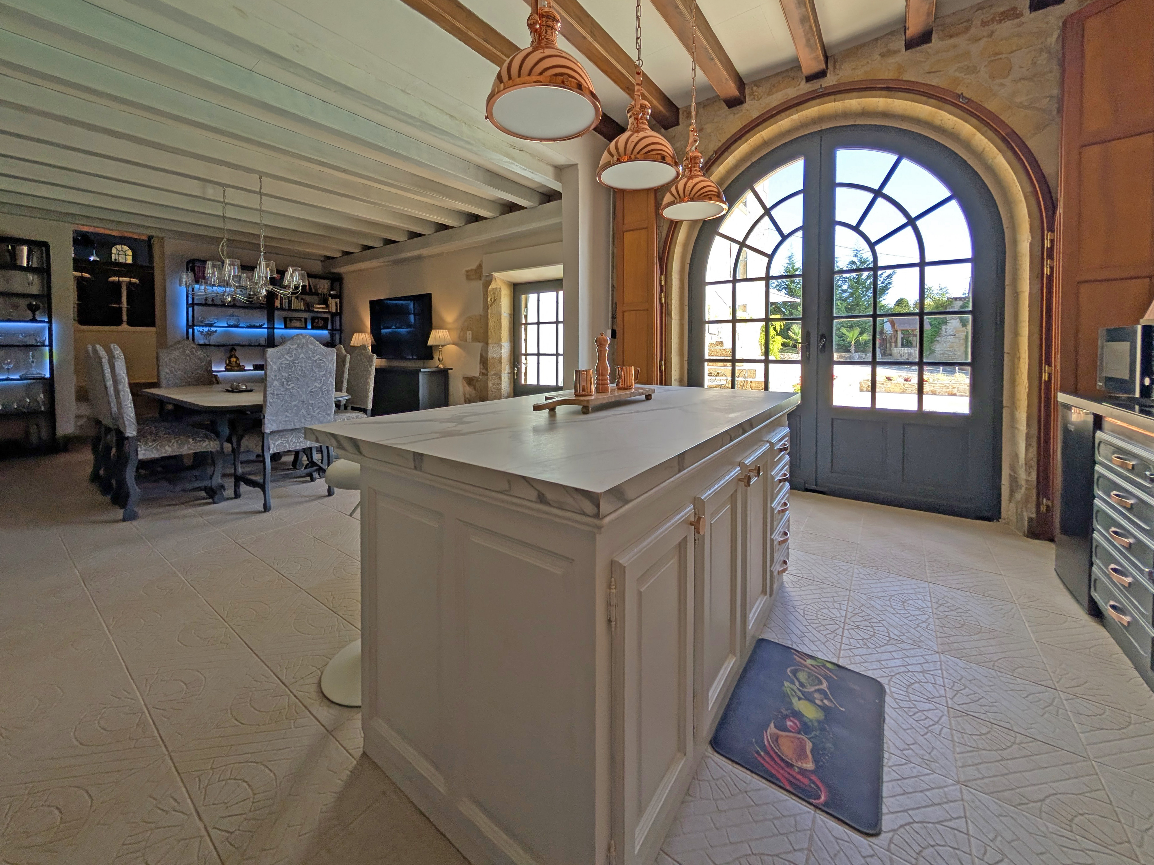 French property for sale in Nanthiat, Dordogne - €1,047,000 - photo 