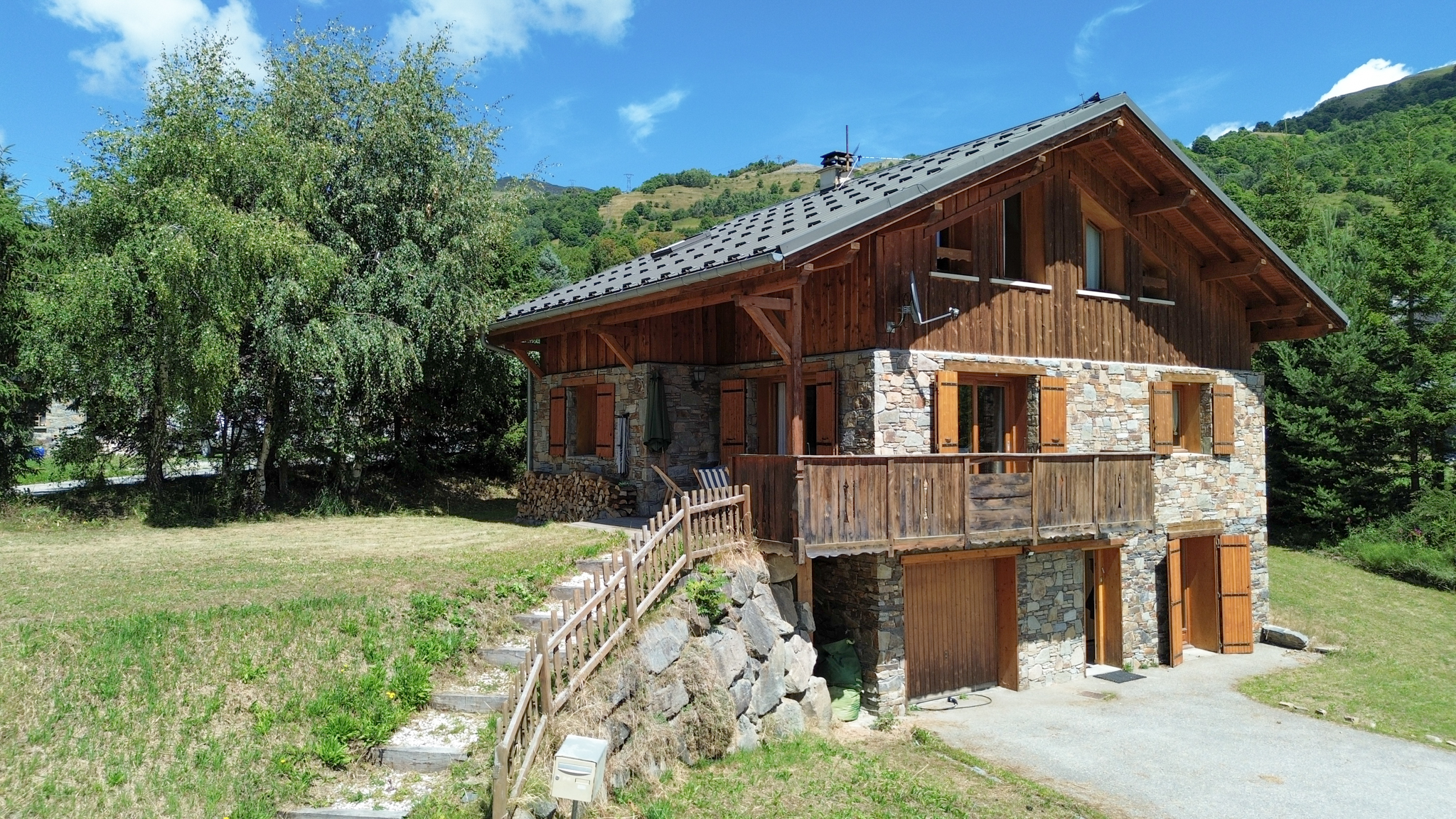 Propriété en France à vendre à Saint-Martin-de-Belleville, Savoie - €1 300 000 - photo 