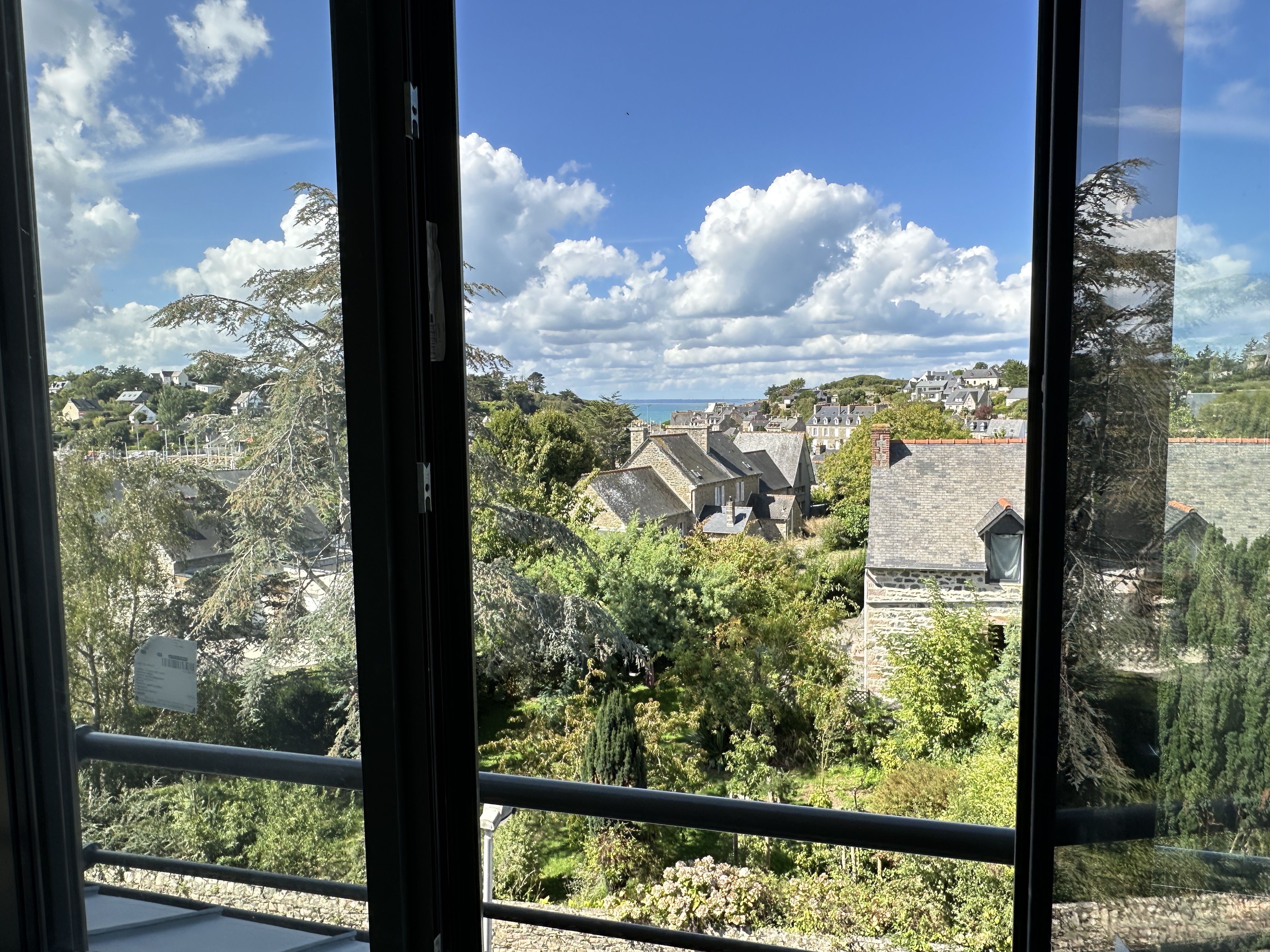 French property for sale in Pléneuf-Val-André, Côtes-d'Armor - €705,000 - photo 