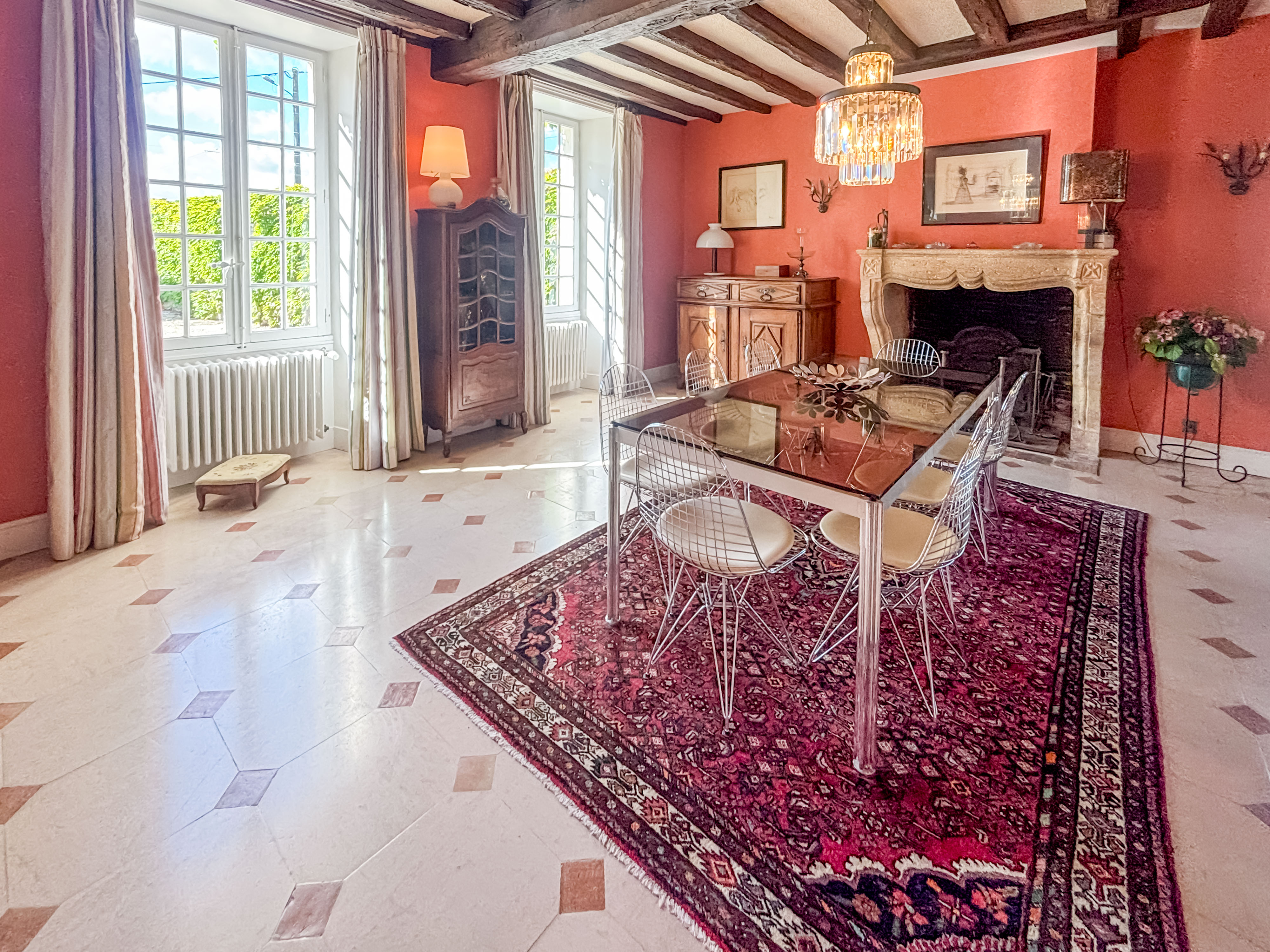 Propriété en France à vendre à Angoulême, Charente - €763 200 - photo 