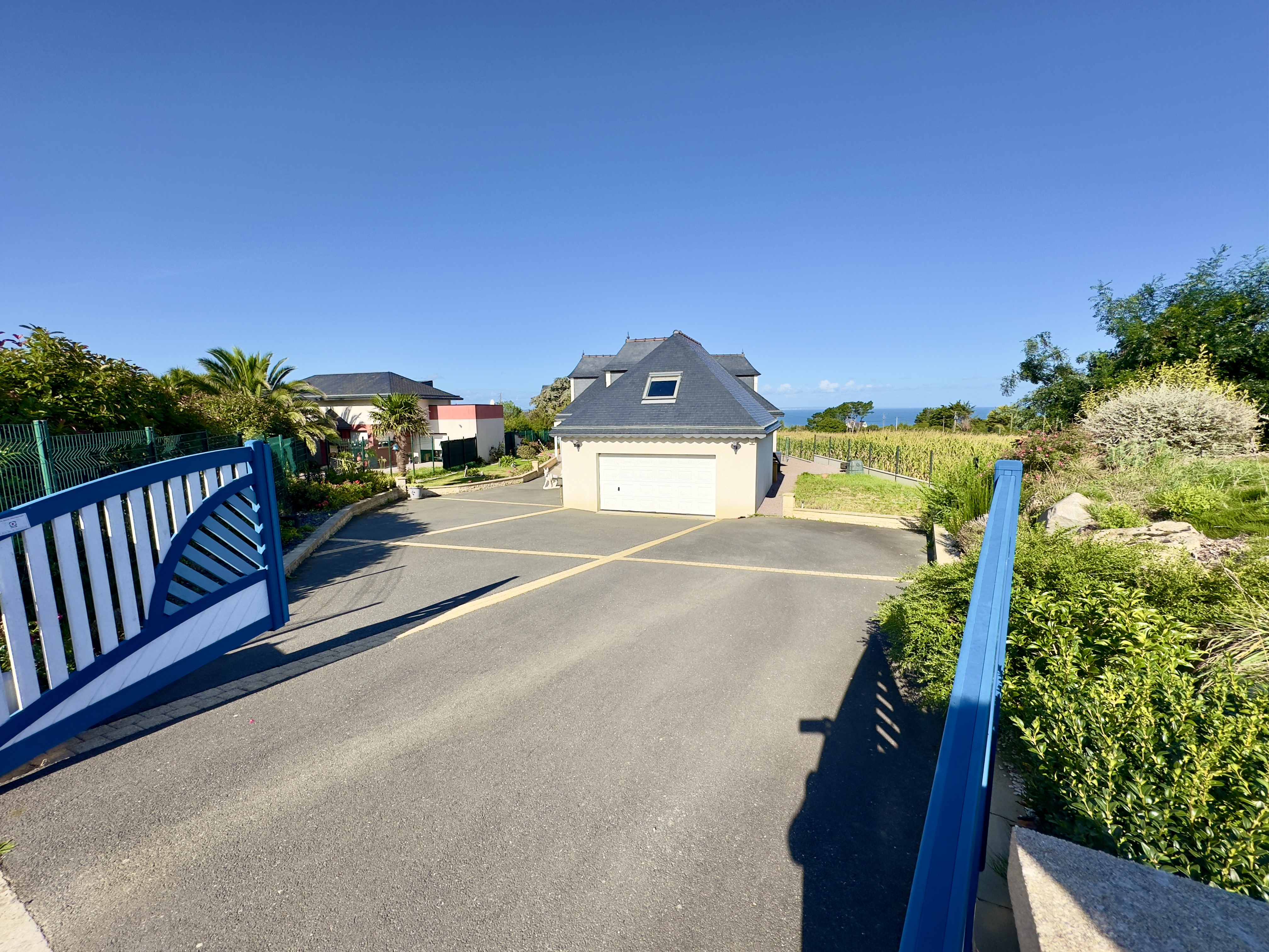 French property for sale in LA COTENTIN PLANGUENOUAL, Côtes-d'Armor - €735,000 - photo 