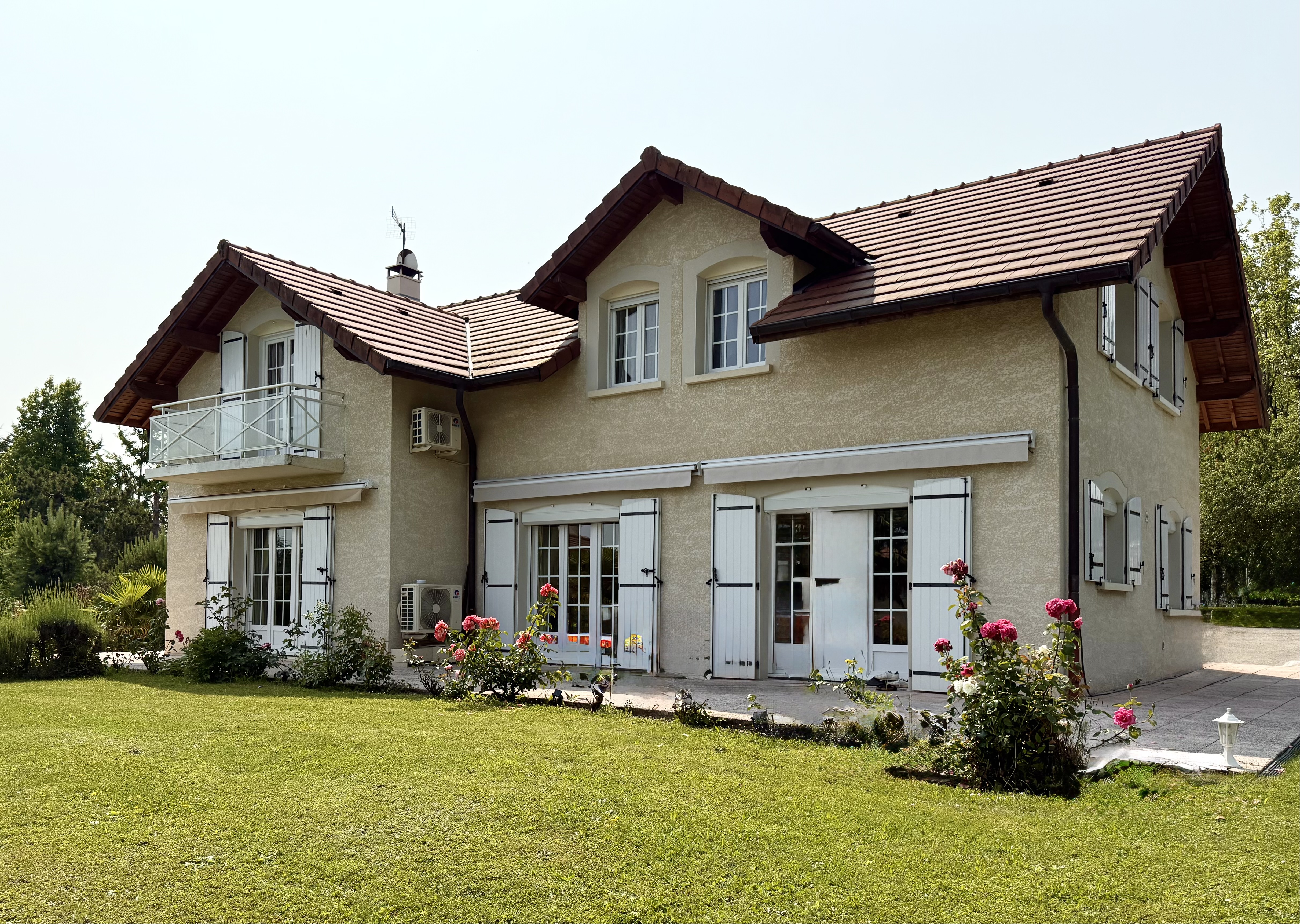 Propriété en France à vendre à Messery, Haute-Savoie - &#8364;1 090 000 - photo 