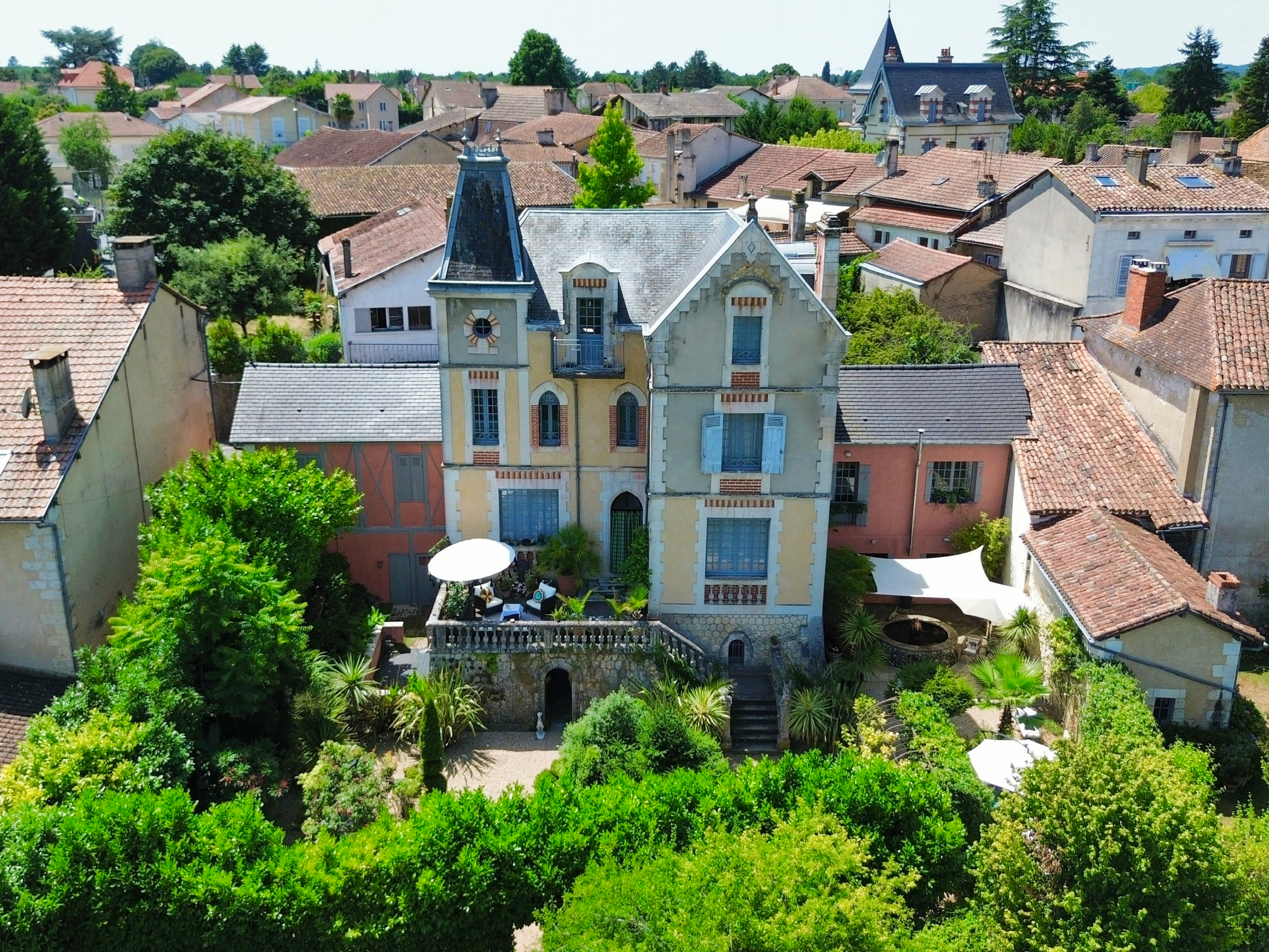 French property for sale in Bergerac, Dordogne - €500,000 - photo 