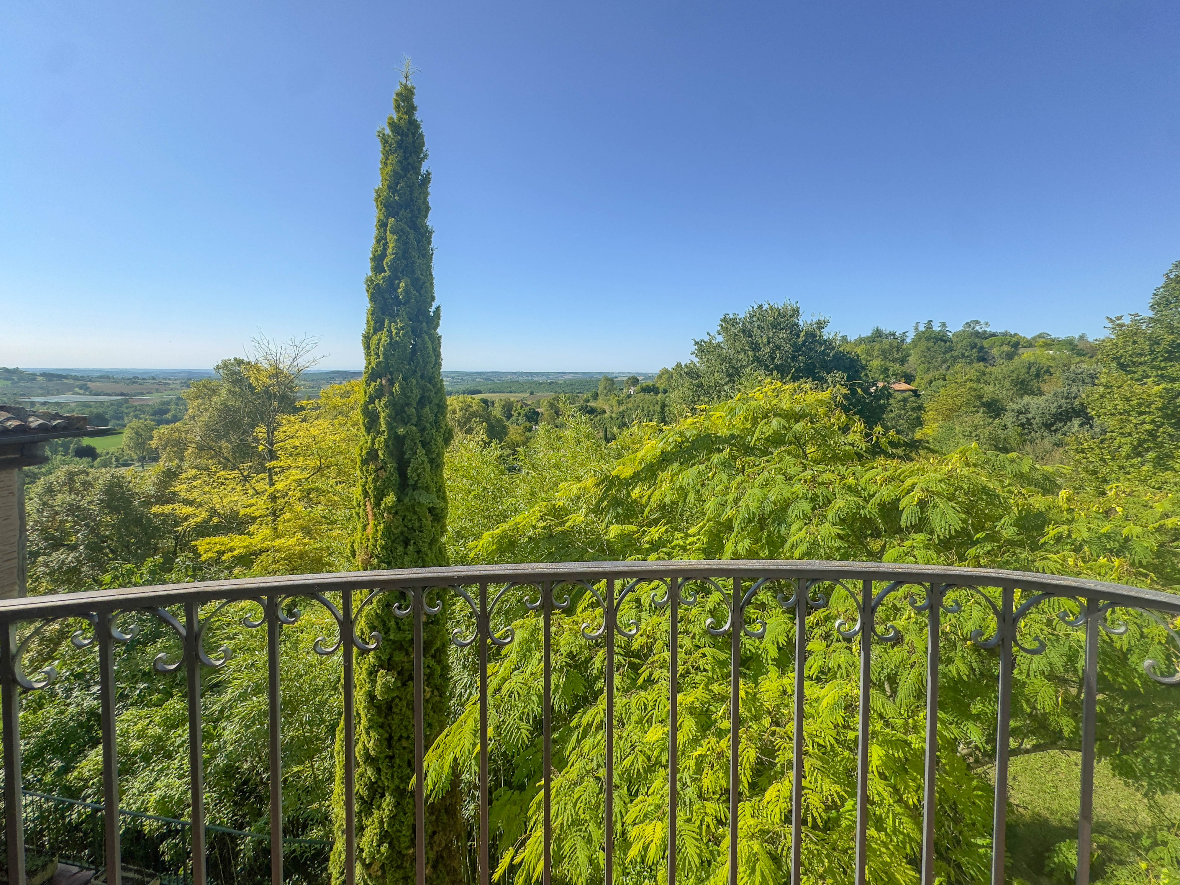 Propriété en France à vendre à Montpezat-de-Quercy, Tarn-et-Garonne - €551 200 - photo 