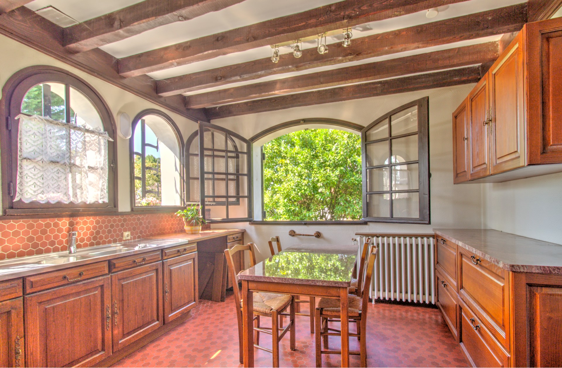 French property for sale in Pau, Pyrénées-Atlantiques - €599,000 - photo 