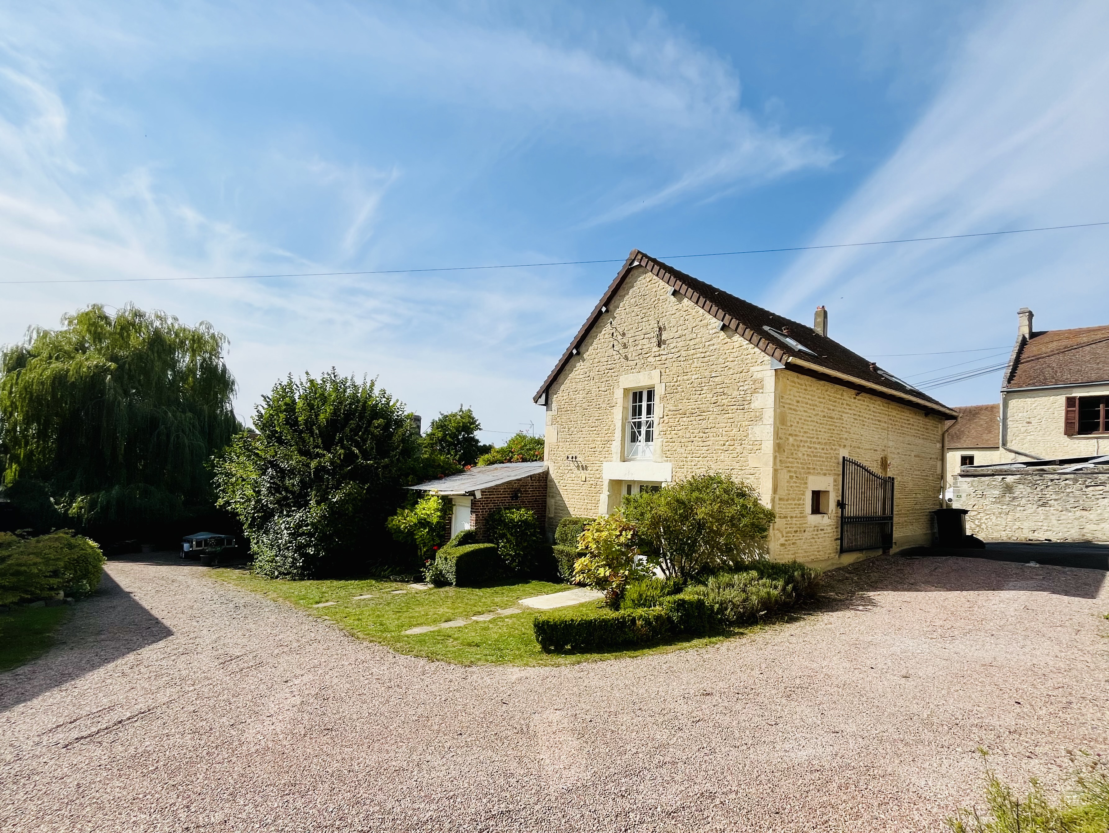 Propriété en France à vendre à Saint-Pierre-en-Auge, Calvados - &#8364;715 000 - photo 