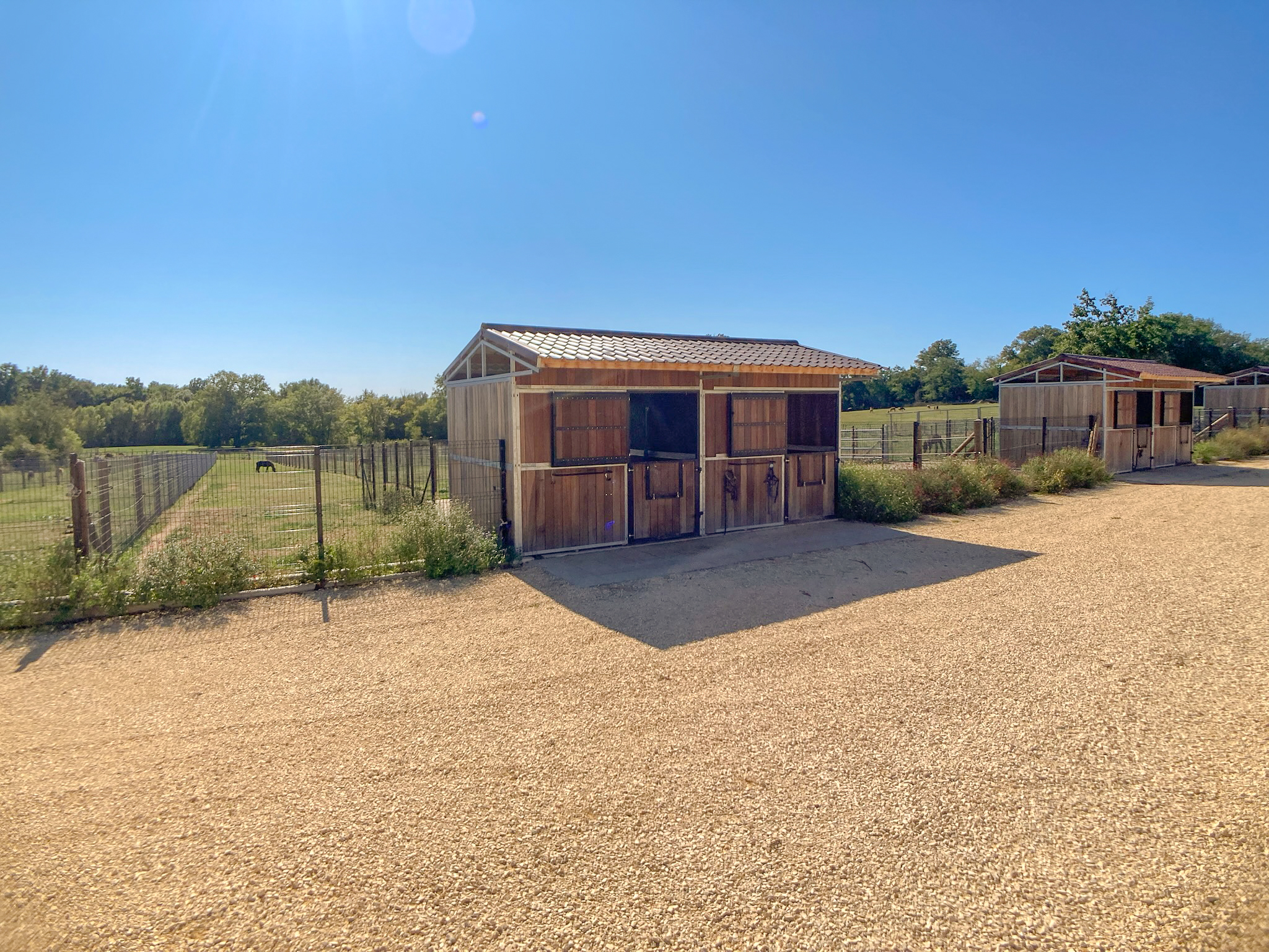 French property for sale in Lauzun, Lot-et-Garonne - €1,200,000 - photo 
