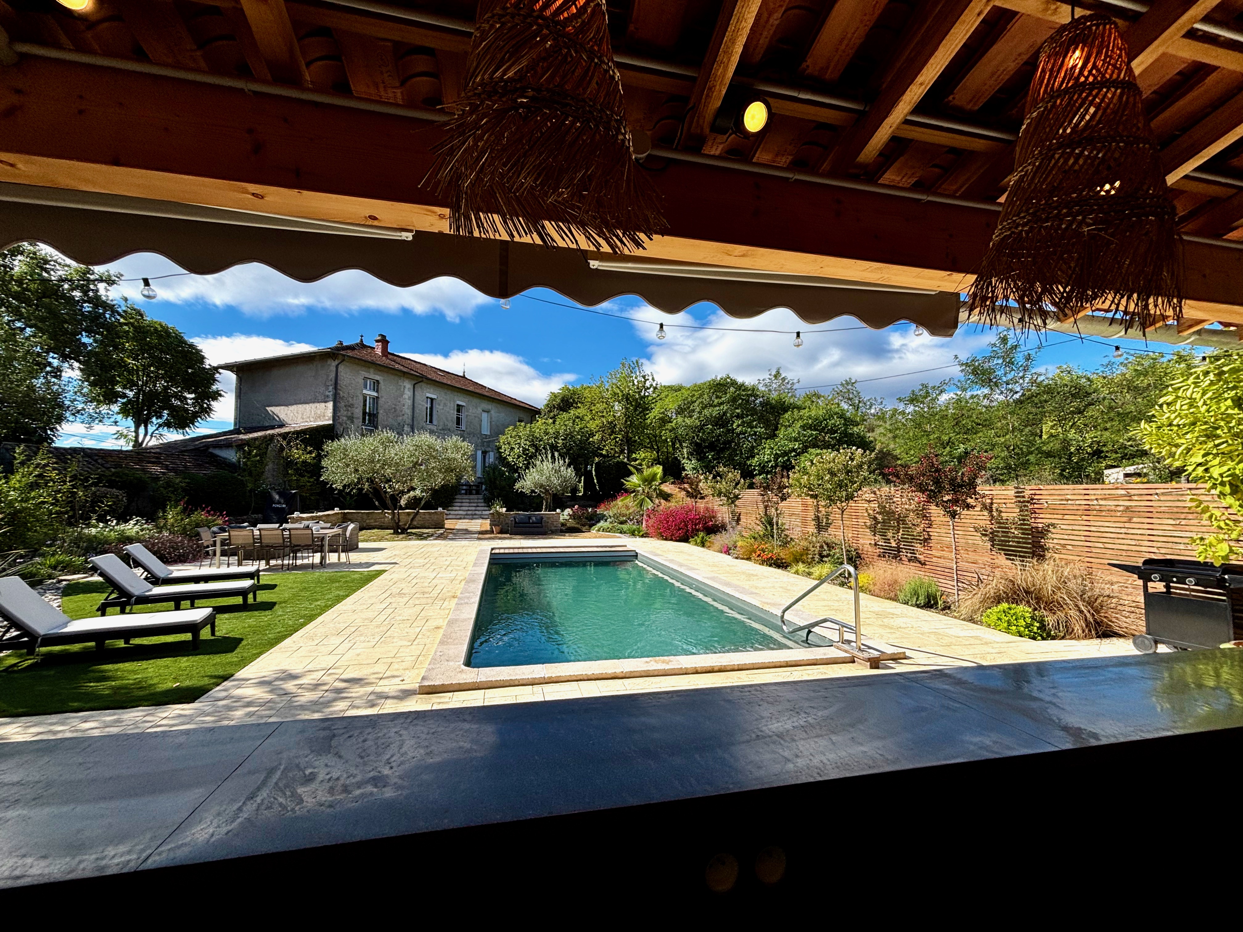 Propriété en France à vendre à Saint-Nazaire-des-Gardies, Gard - &#8364;710 000 - photo 