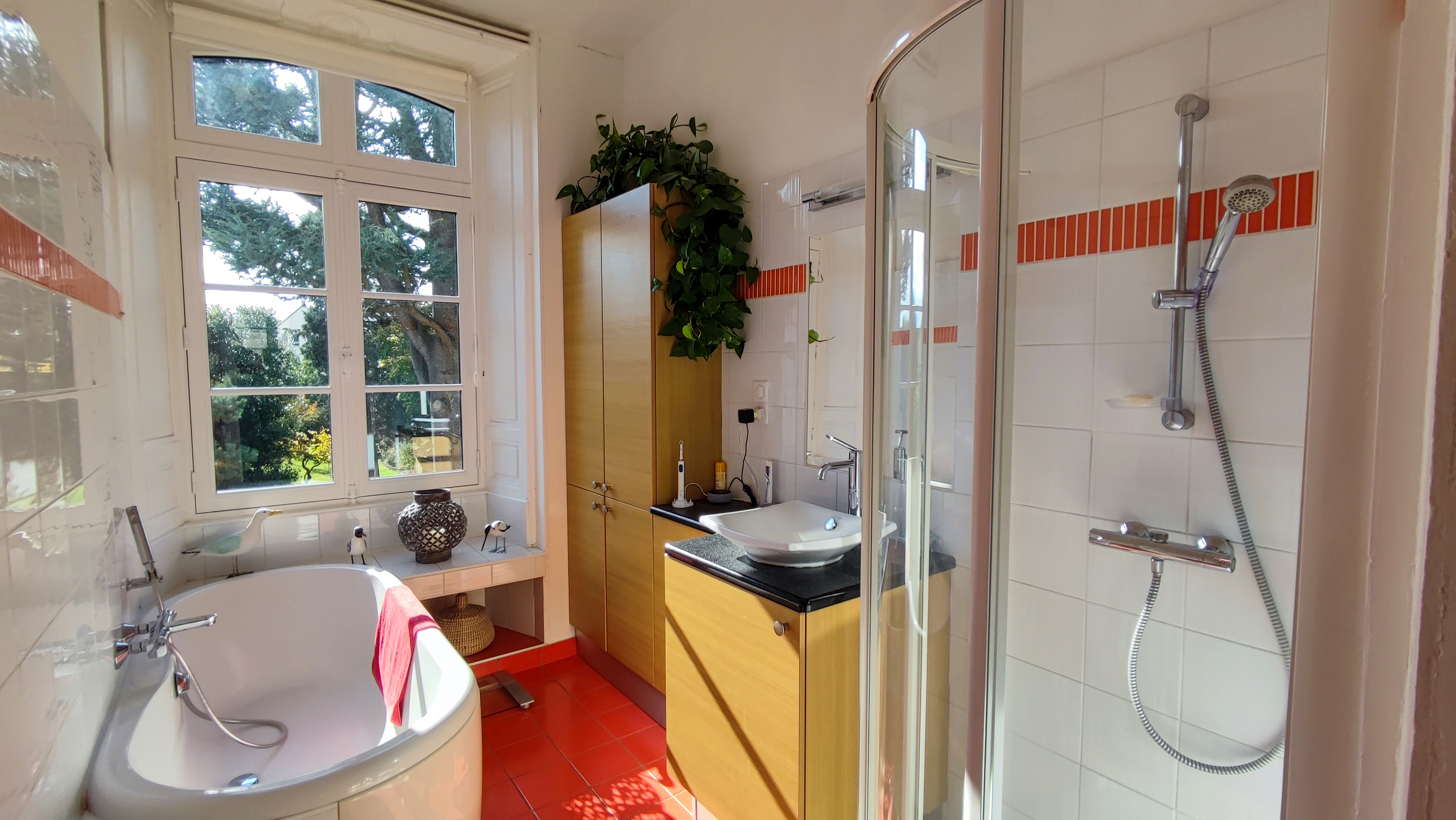 Propriété en France à vendre à Dinan, Côtes-d'Armor - &#8364;990 000 - photo 