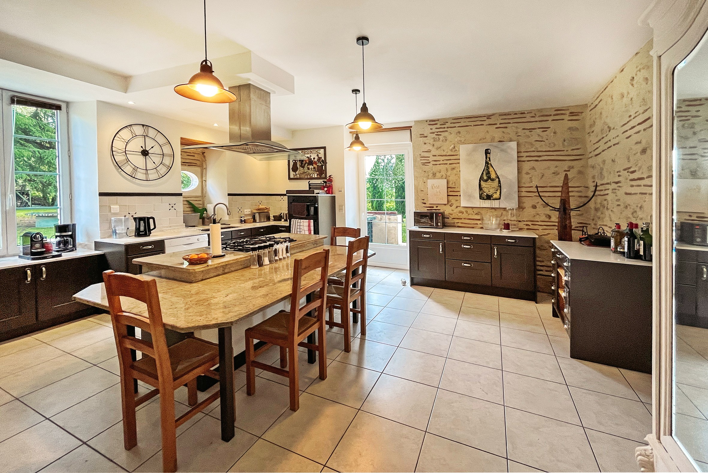 French property for sale in Castelmoron-sur-Lot, Lot-et-Garonne - €1,271,276 - photo