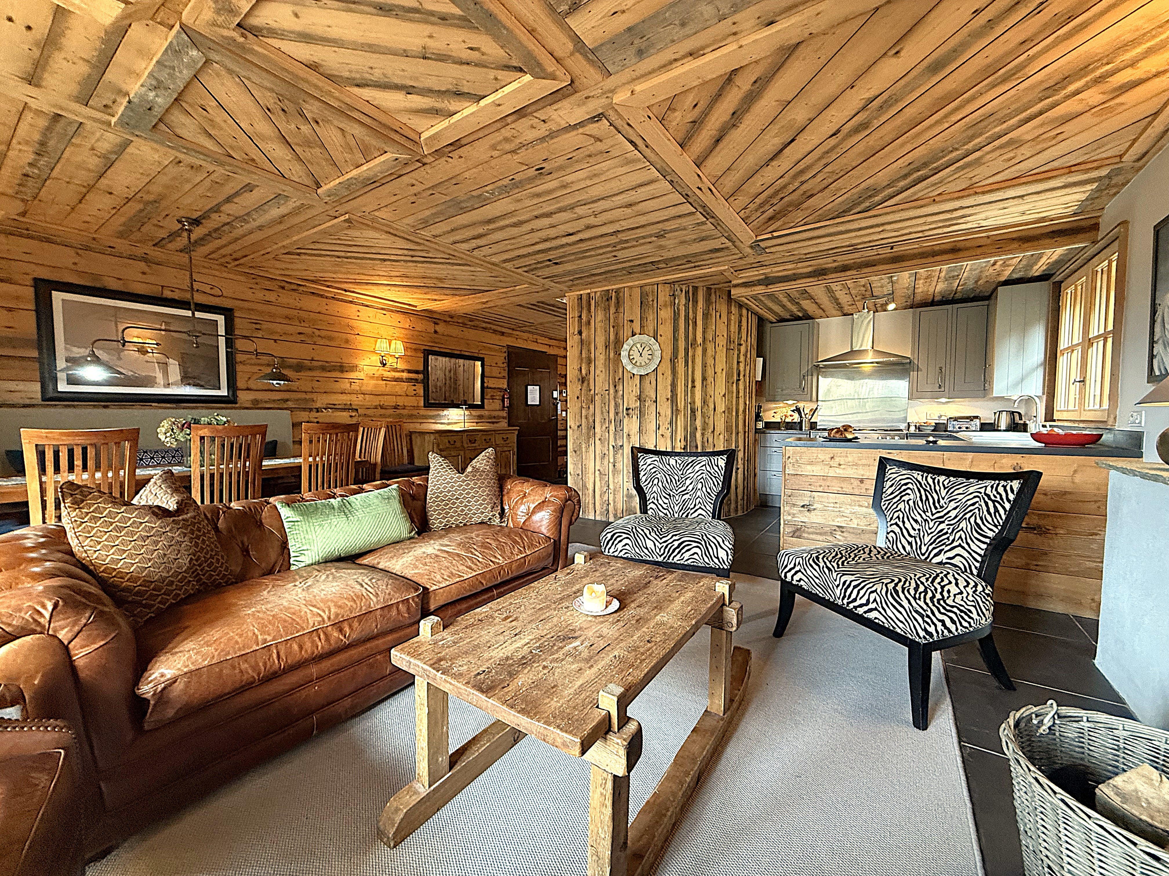 Propriété en France à vendre à Sainte-Foy-Tarentaise, Savoie - &#8364;1 350 000 - photo 