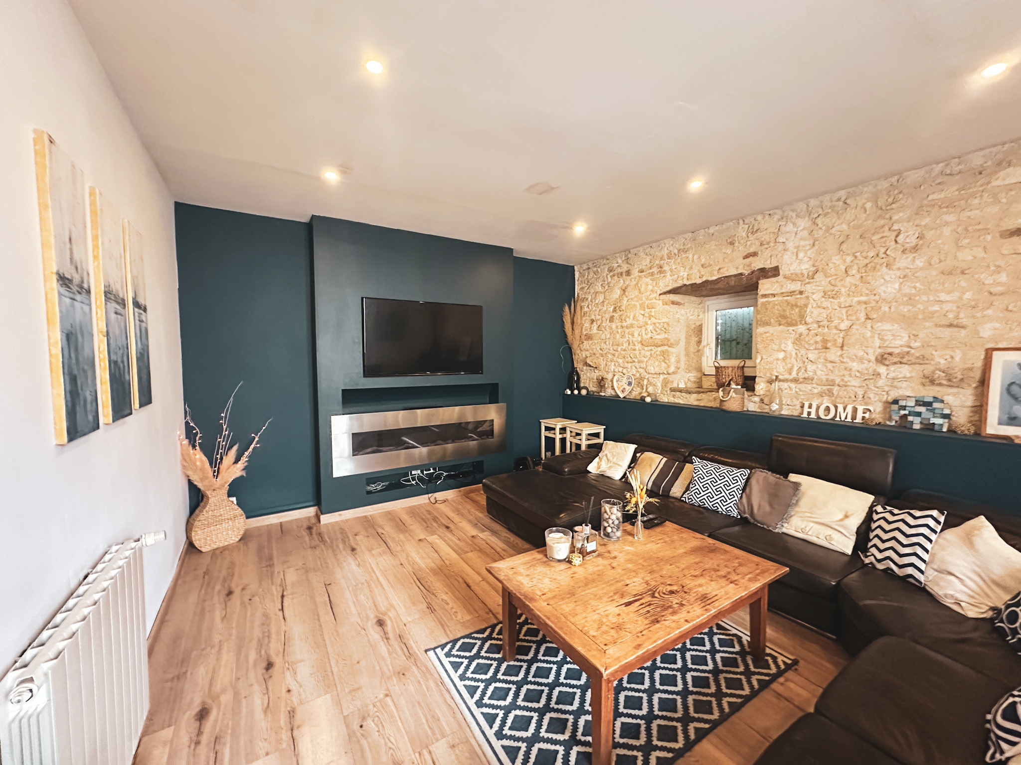 Propriété en France à vendre à Surgères, Charente-Maritime - &#8364;1 590 000 - photo 