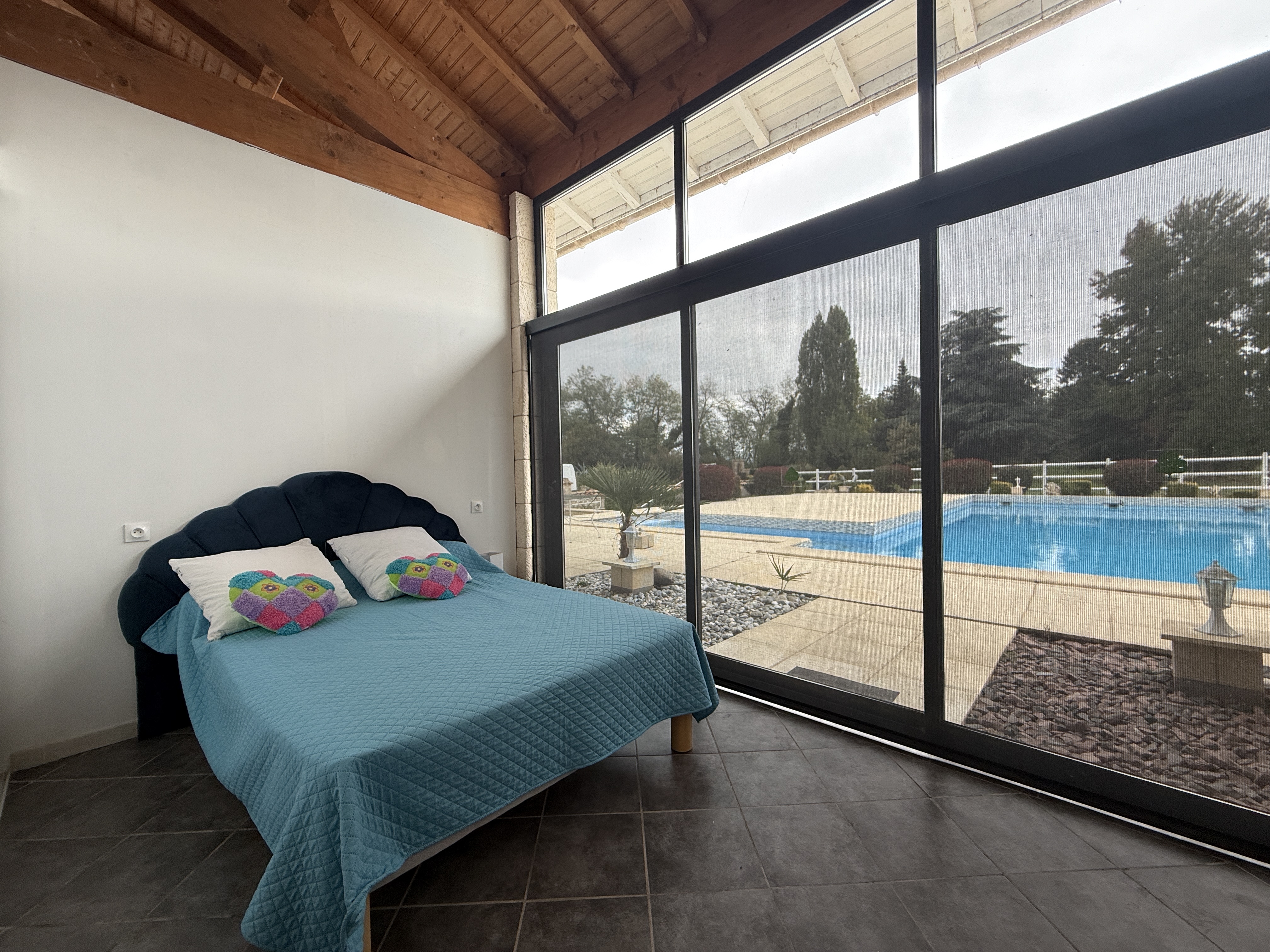 Propriété en France à vendre à Gardonne, Dordogne - &#8364;1 588 000 - photo 