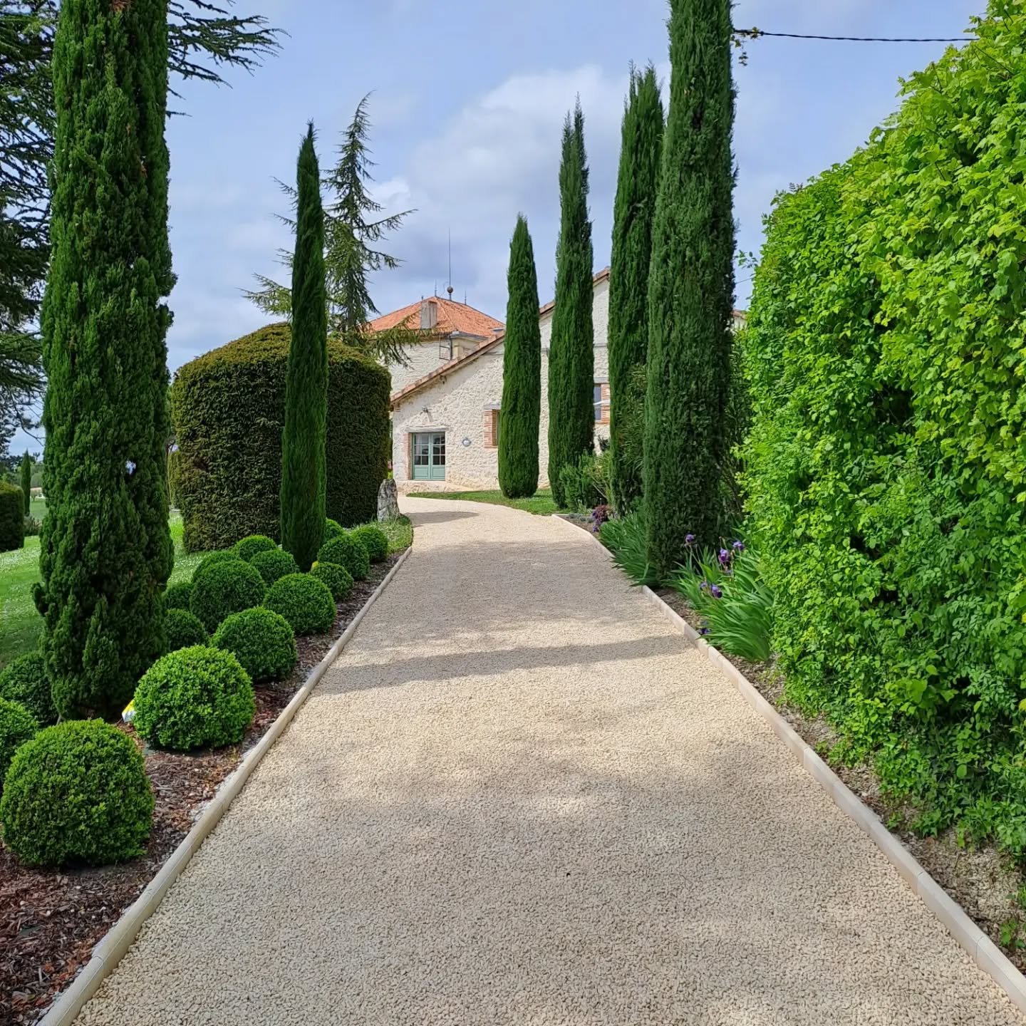French property for sale in Villeneuve-sur-Lot, Lot-et-Garonne - €1,600,000 - photo