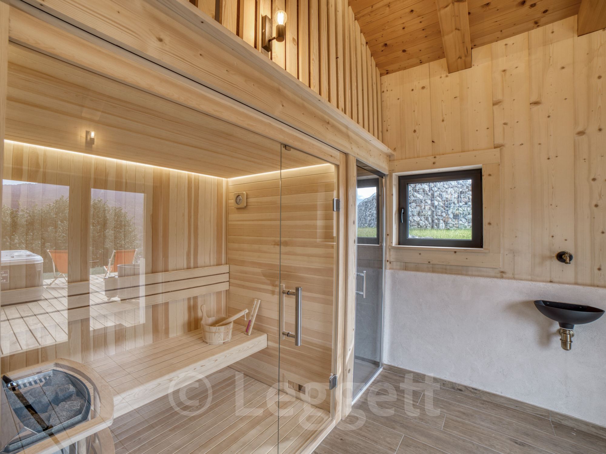 Propriété en France à vendre à Verchaix, Haute-Savoie - €2 750 000 - photo