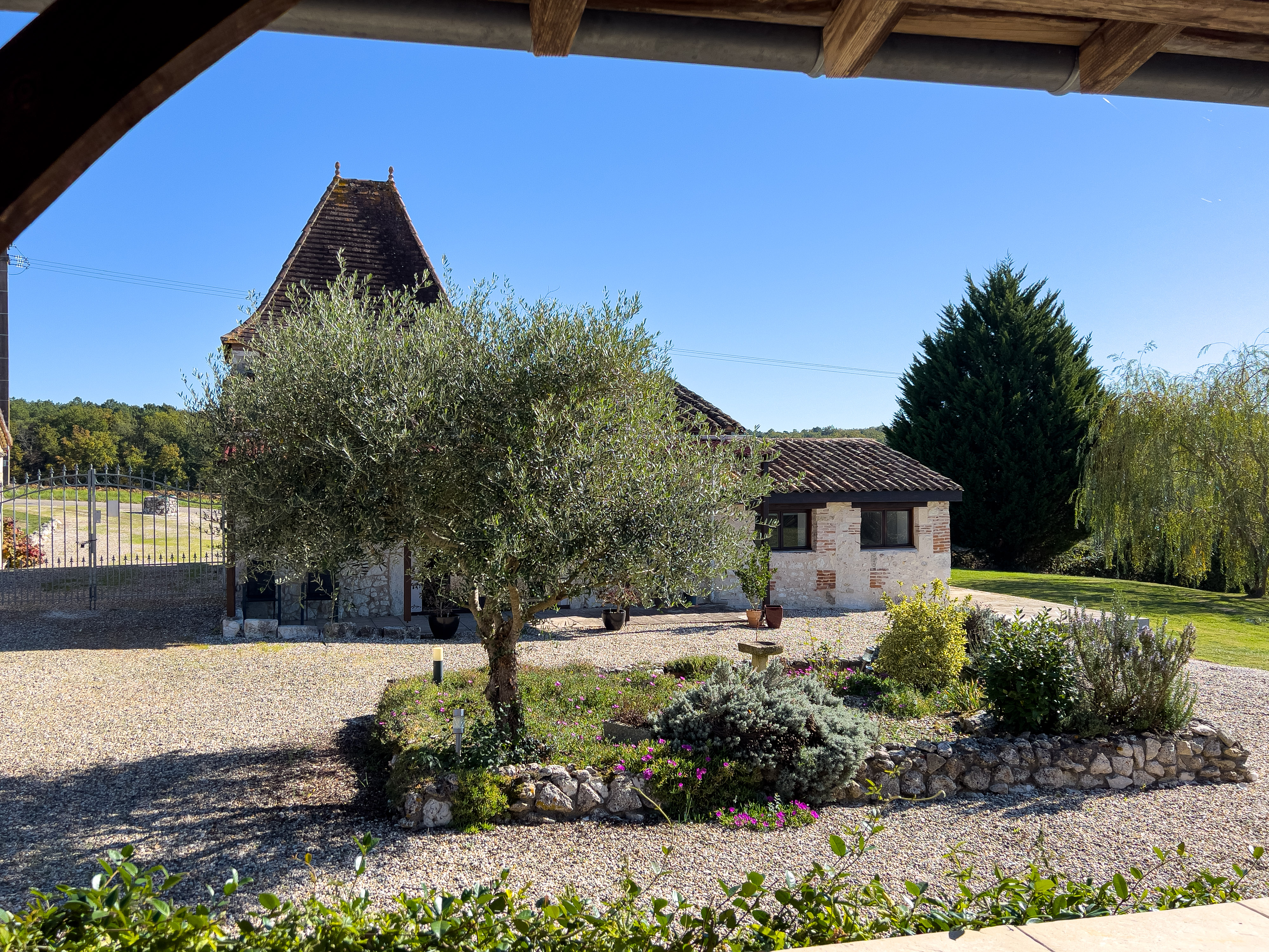 French property for sale in Duras, Lot-et-Garonne - €648,000 - photo 