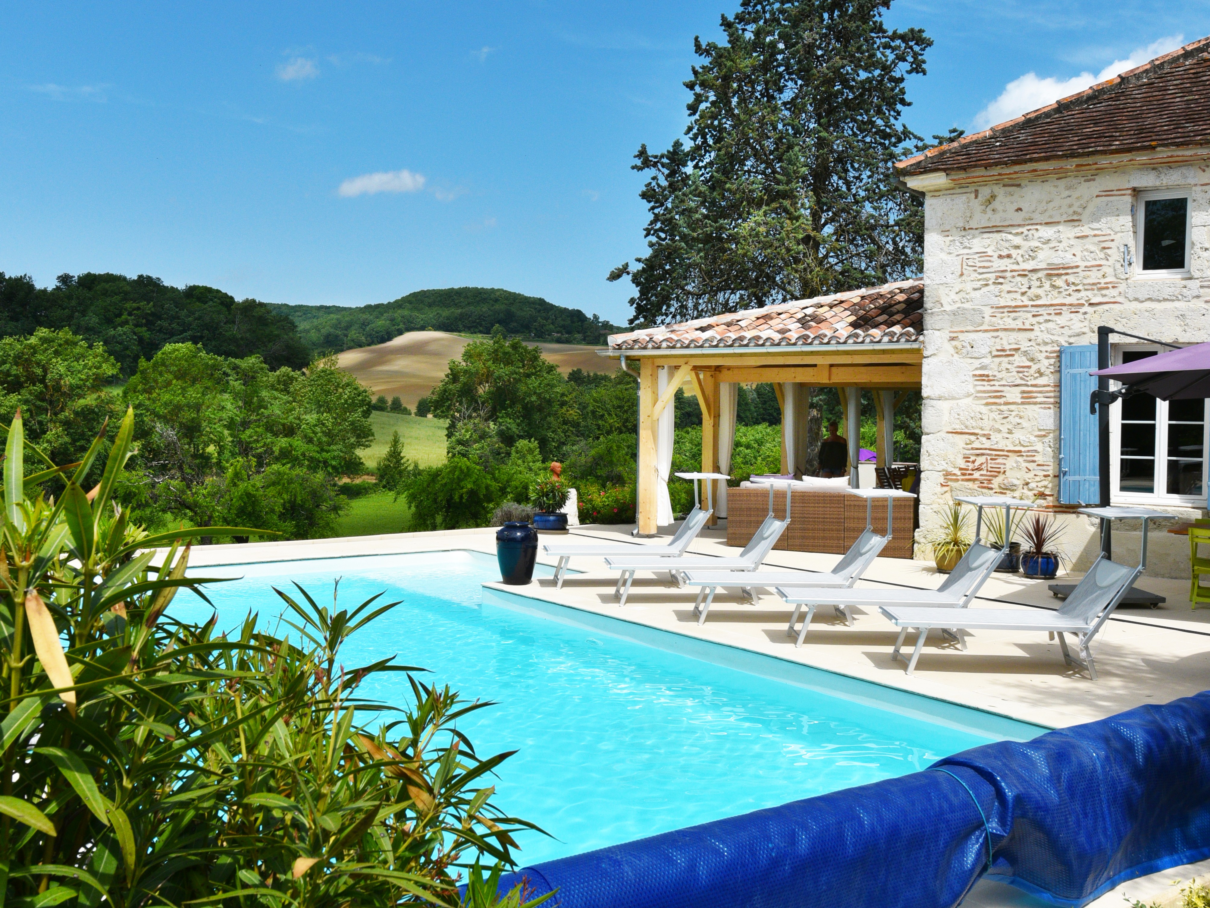 French property for sale in Castelmoron-sur-Lot, Lot-et-Garonne - €1,271,276 - photo