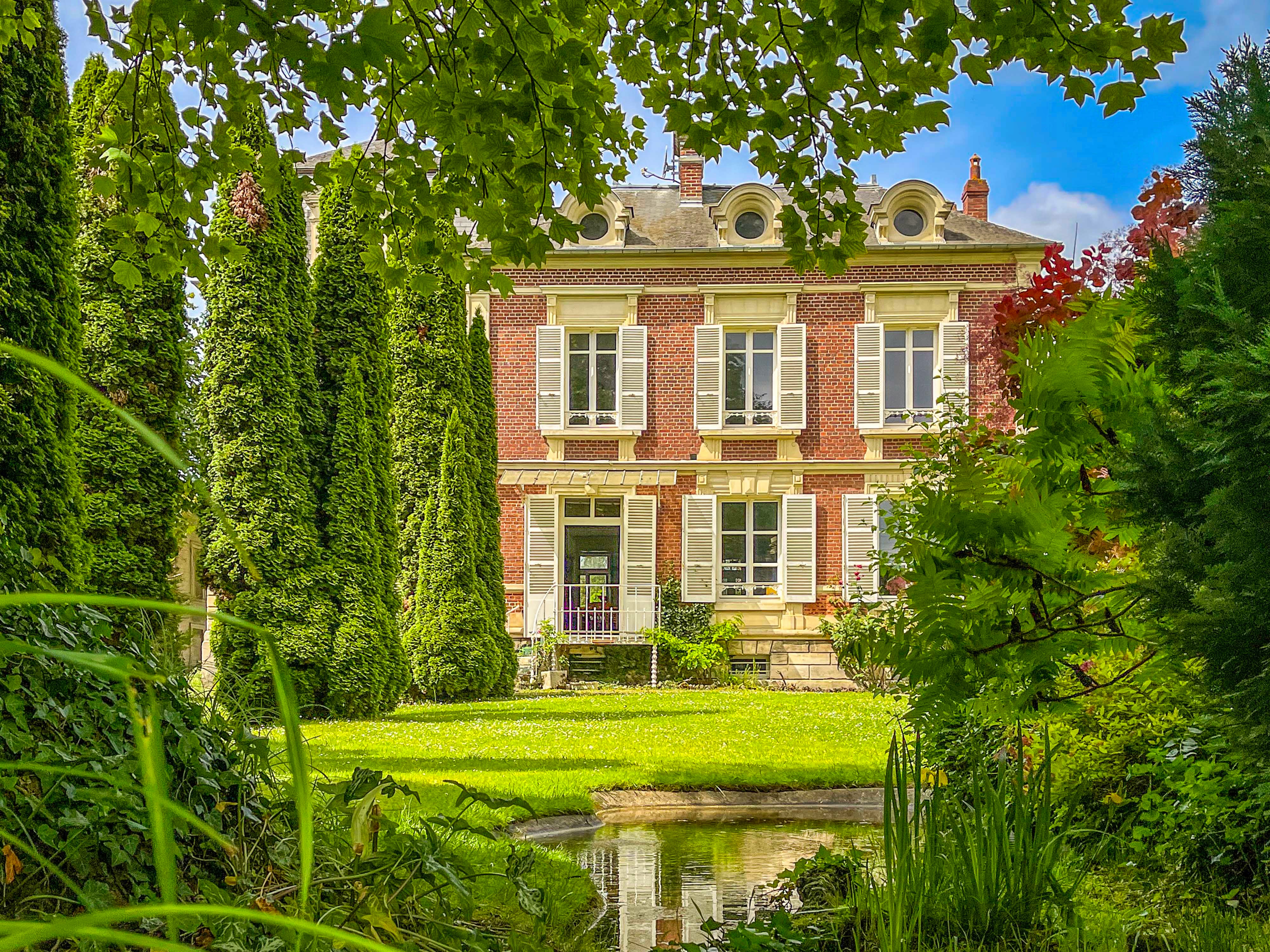 French property for sale in Mouy, Oise - €875,000 - photo 