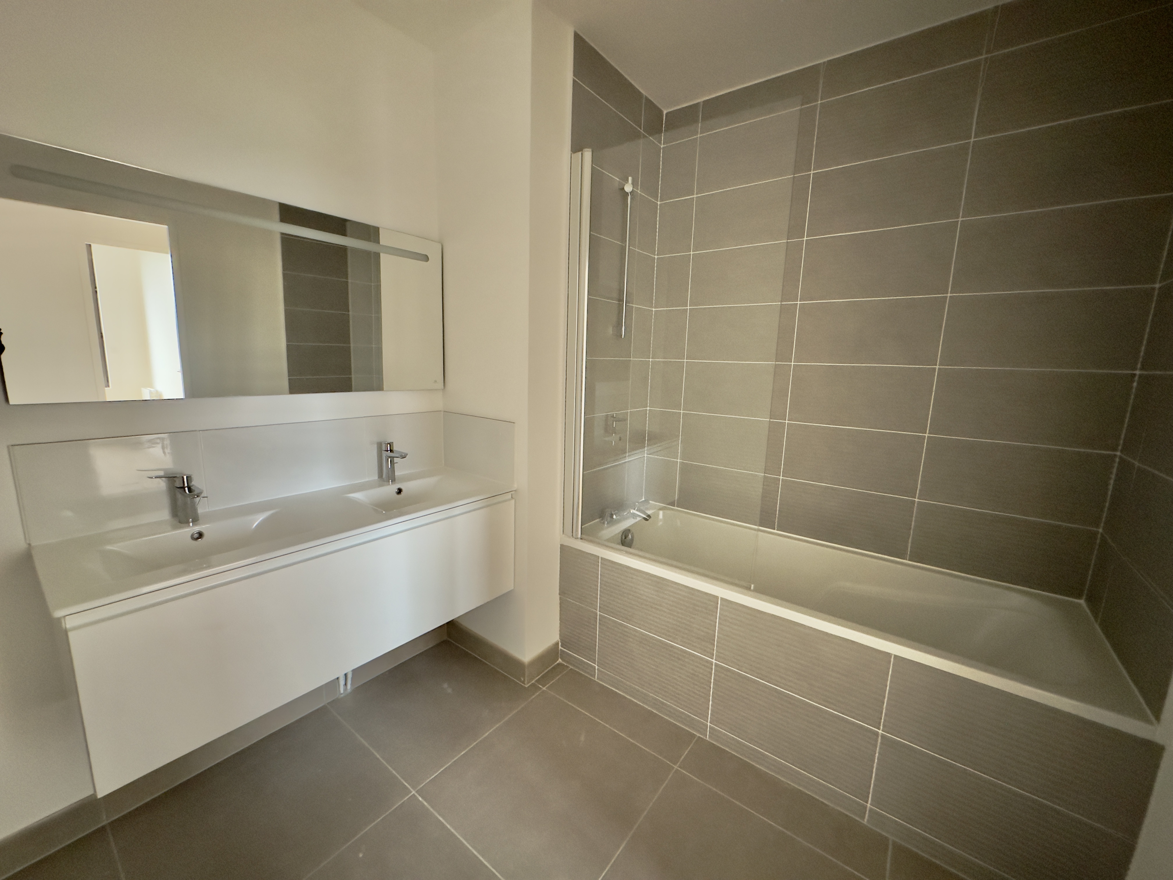 French property for sale in Pléneuf-Val-André, Côtes-d'Armor - €705,000 - photo 