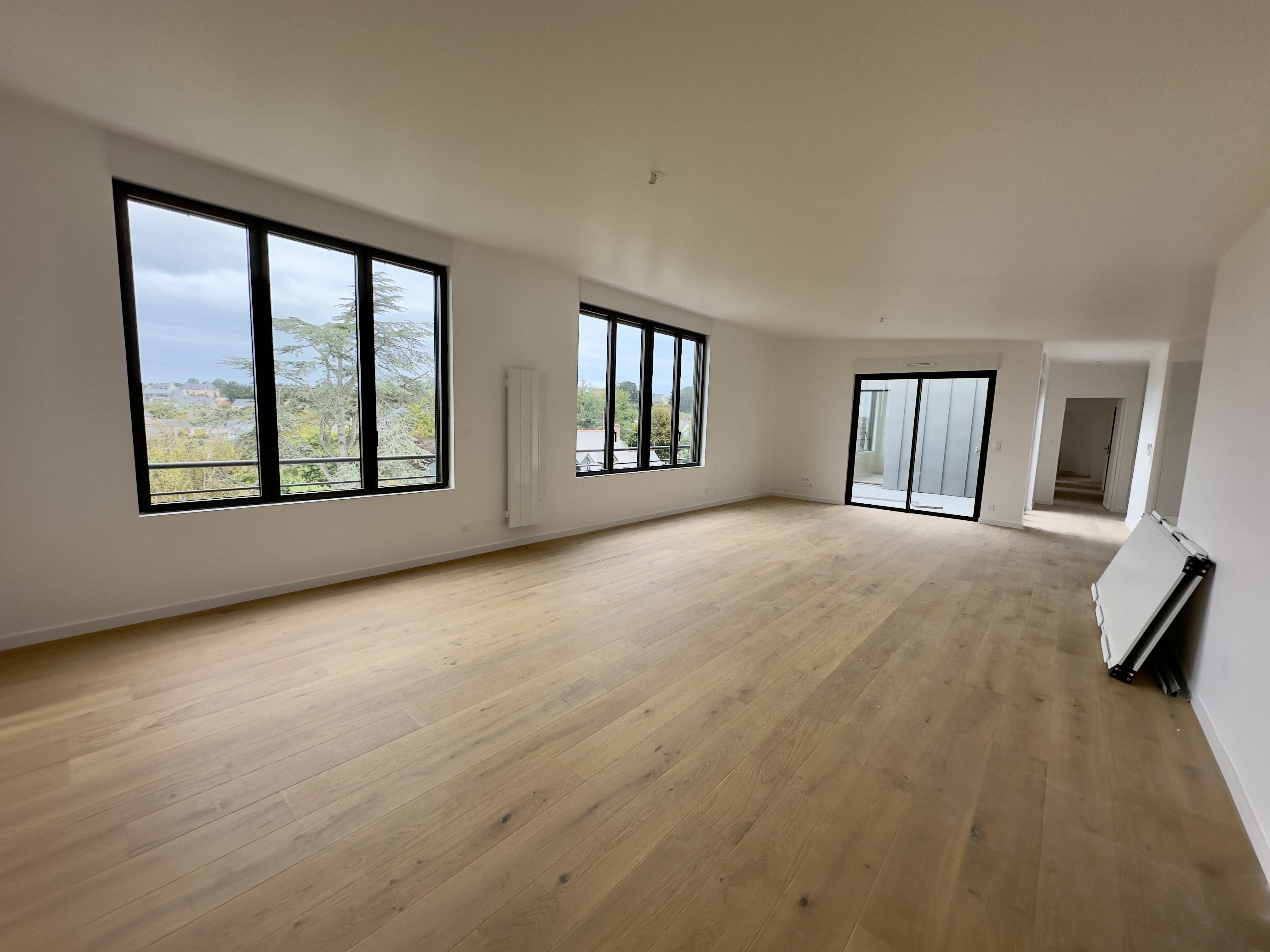 French property for sale in Pléneuf-Val-André, Côtes-d'Armor - €705,000 - photo 