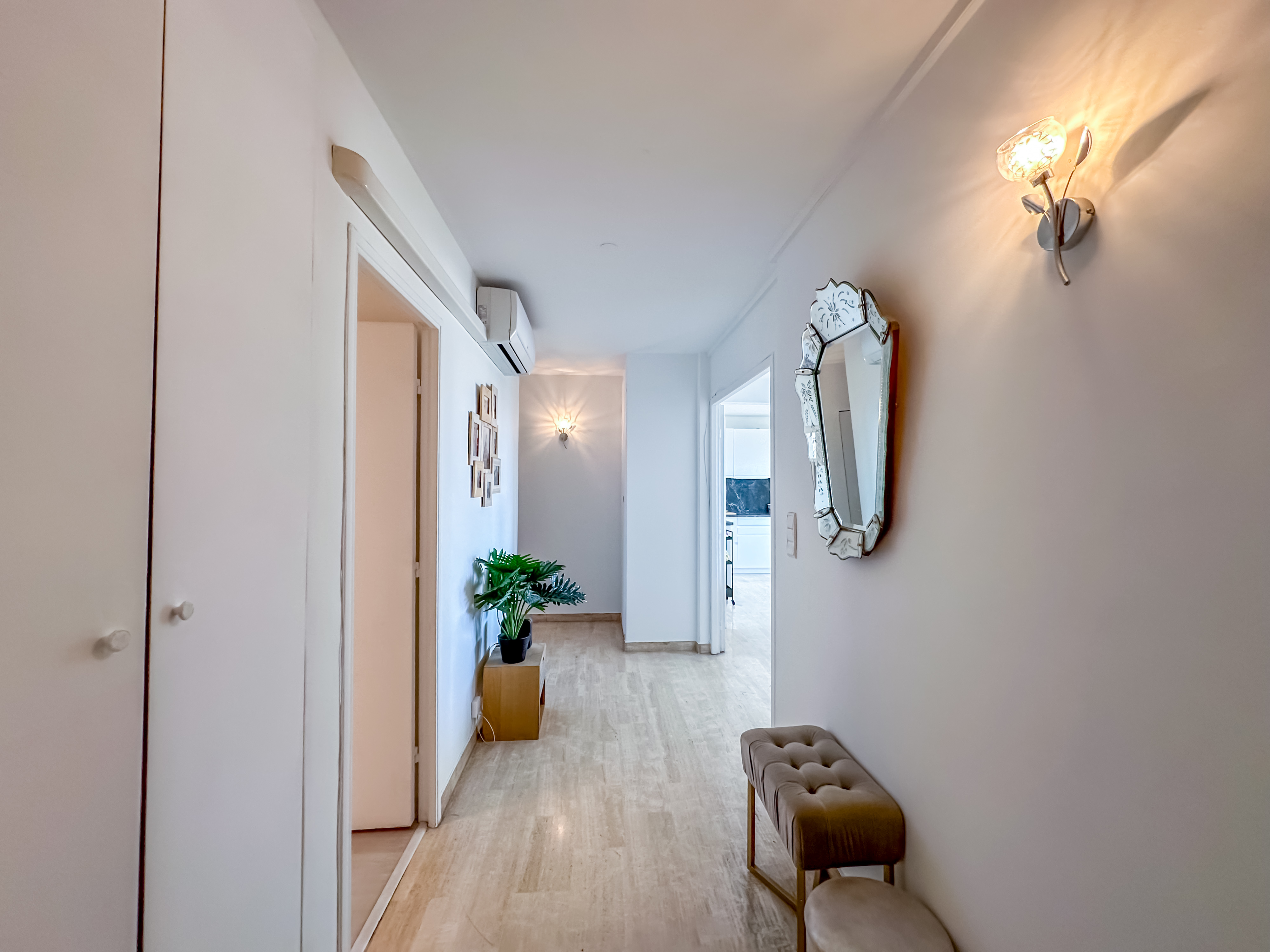 Propriété en France à vendre à Antibes, Alpes-Maritimes - €650 000 - photo 