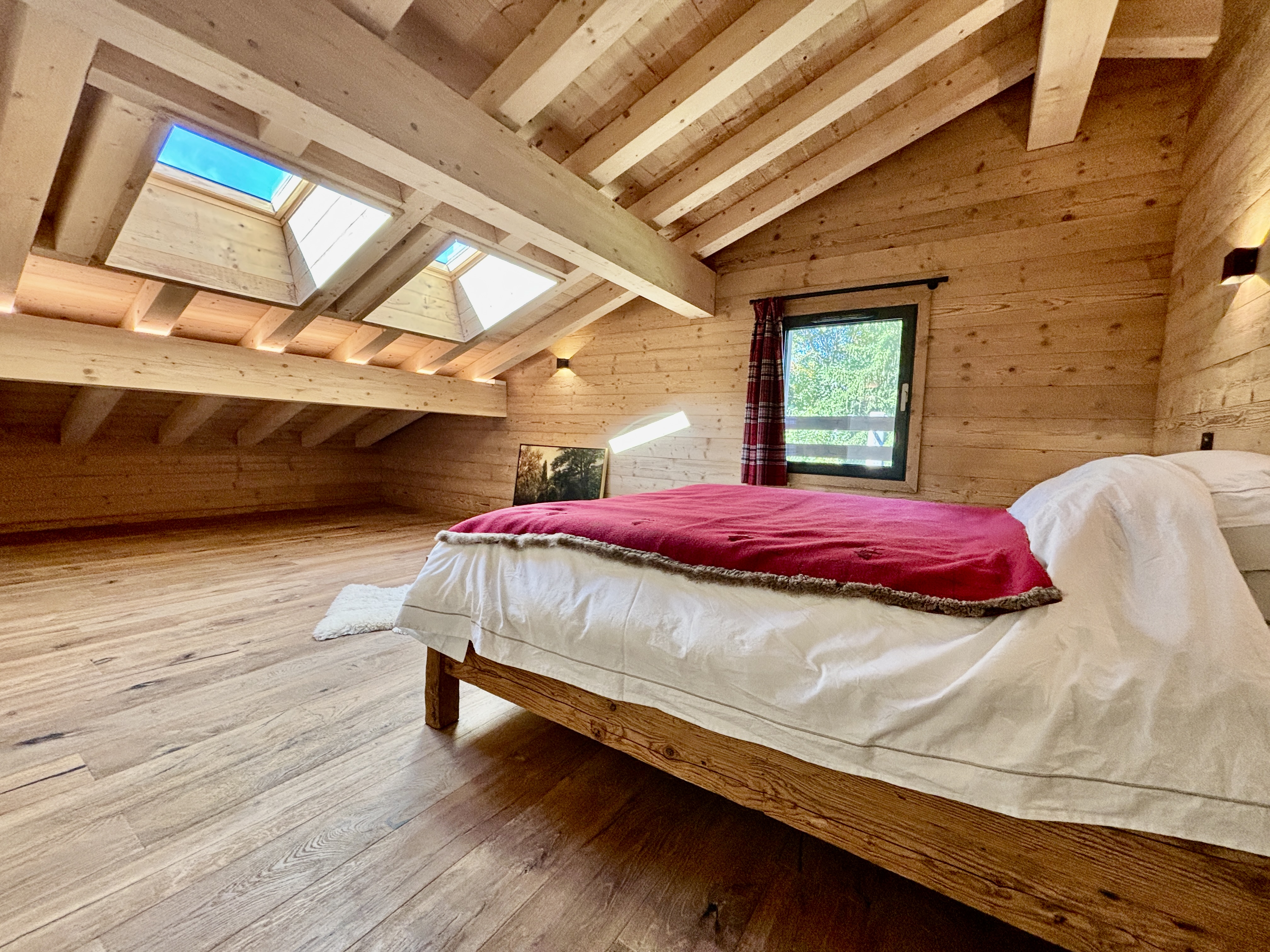 French property for sale in Saint-Gervais-les-Bains, Haute-Savoie - €1,690,000 - photo 