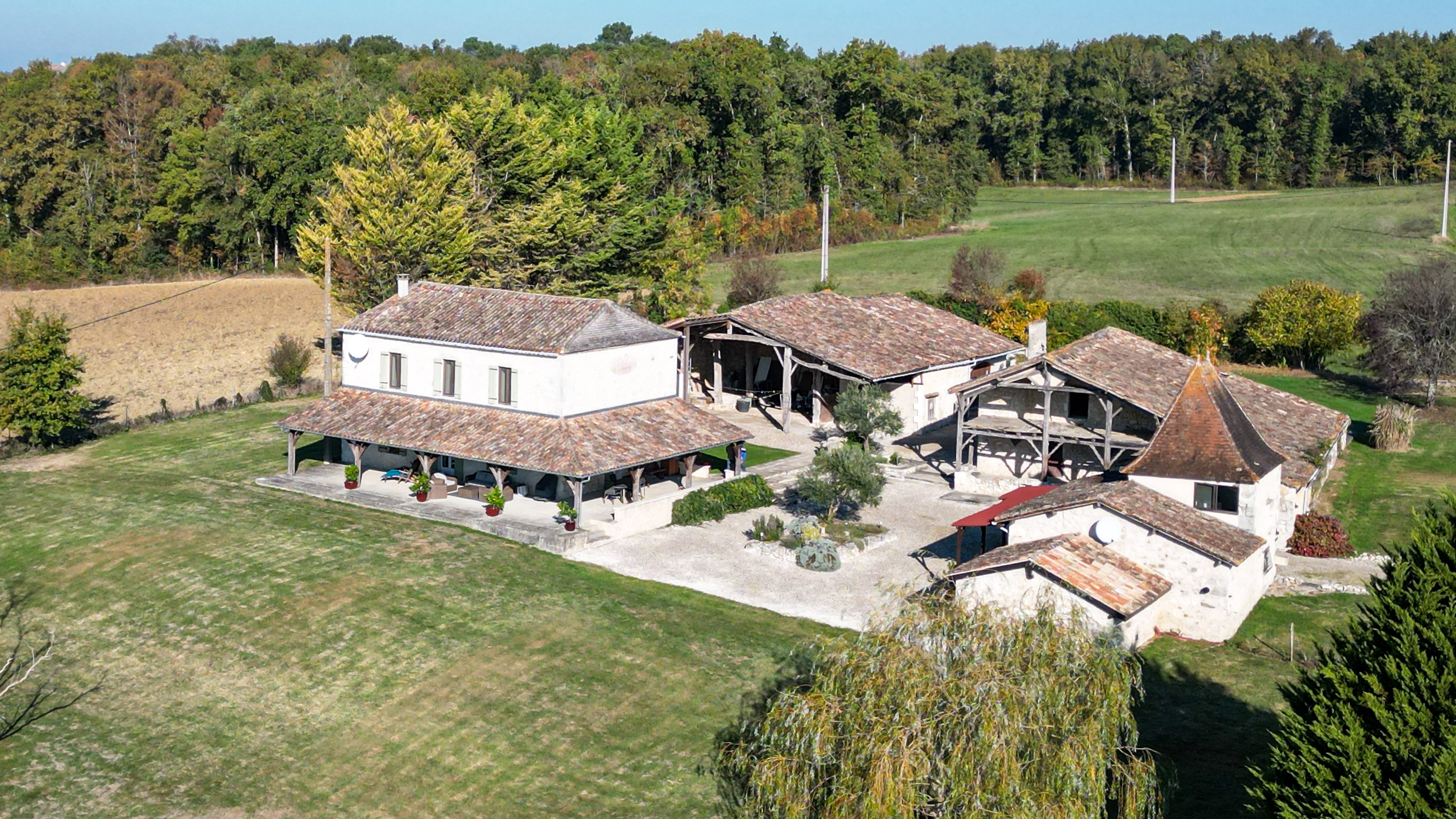 French property for sale in Duras, Lot-et-Garonne - €648,000 - photo 