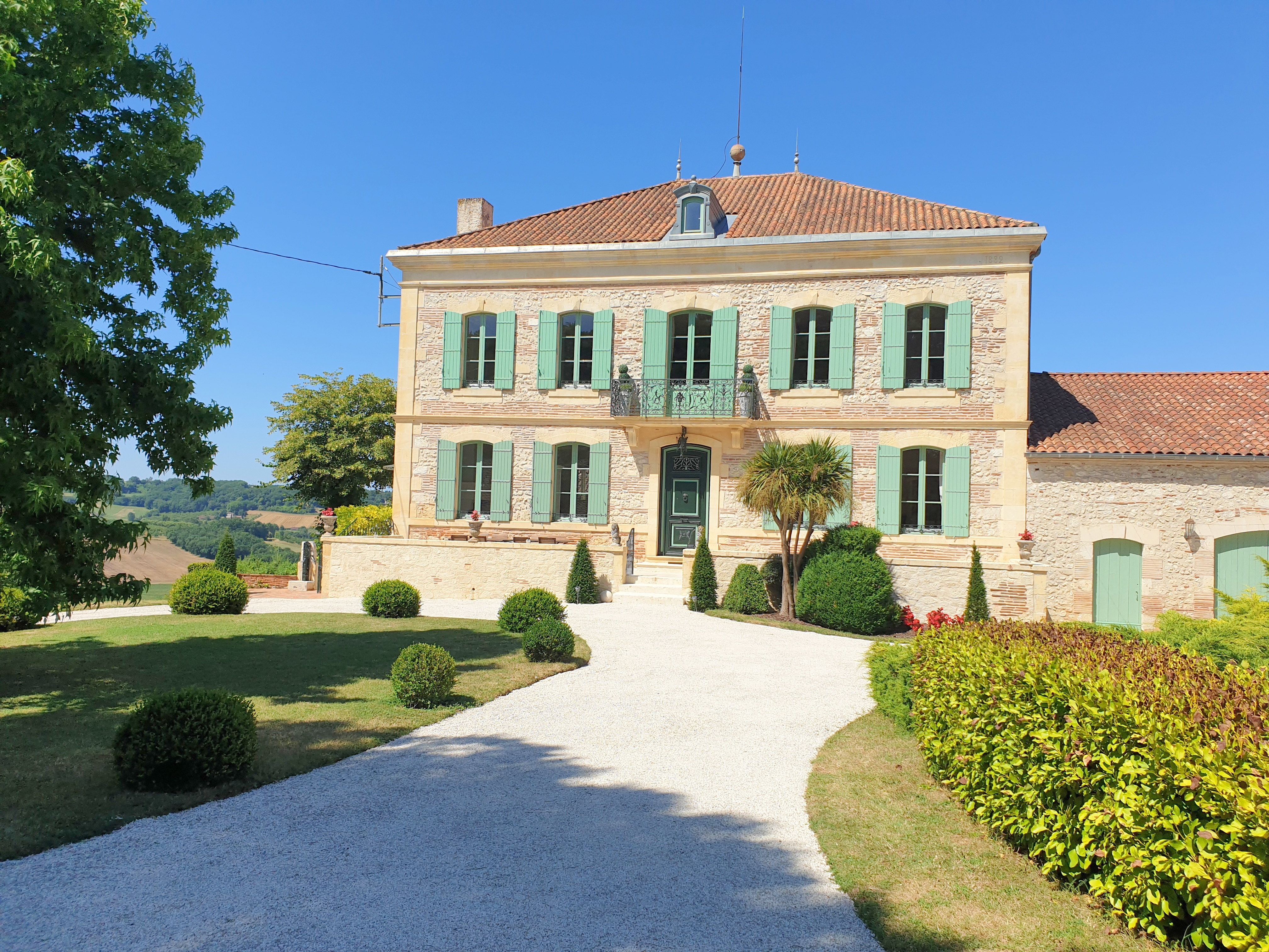 French property for sale in Villeneuve-sur-Lot, Lot-et-Garonne - €1,600,000 - photo