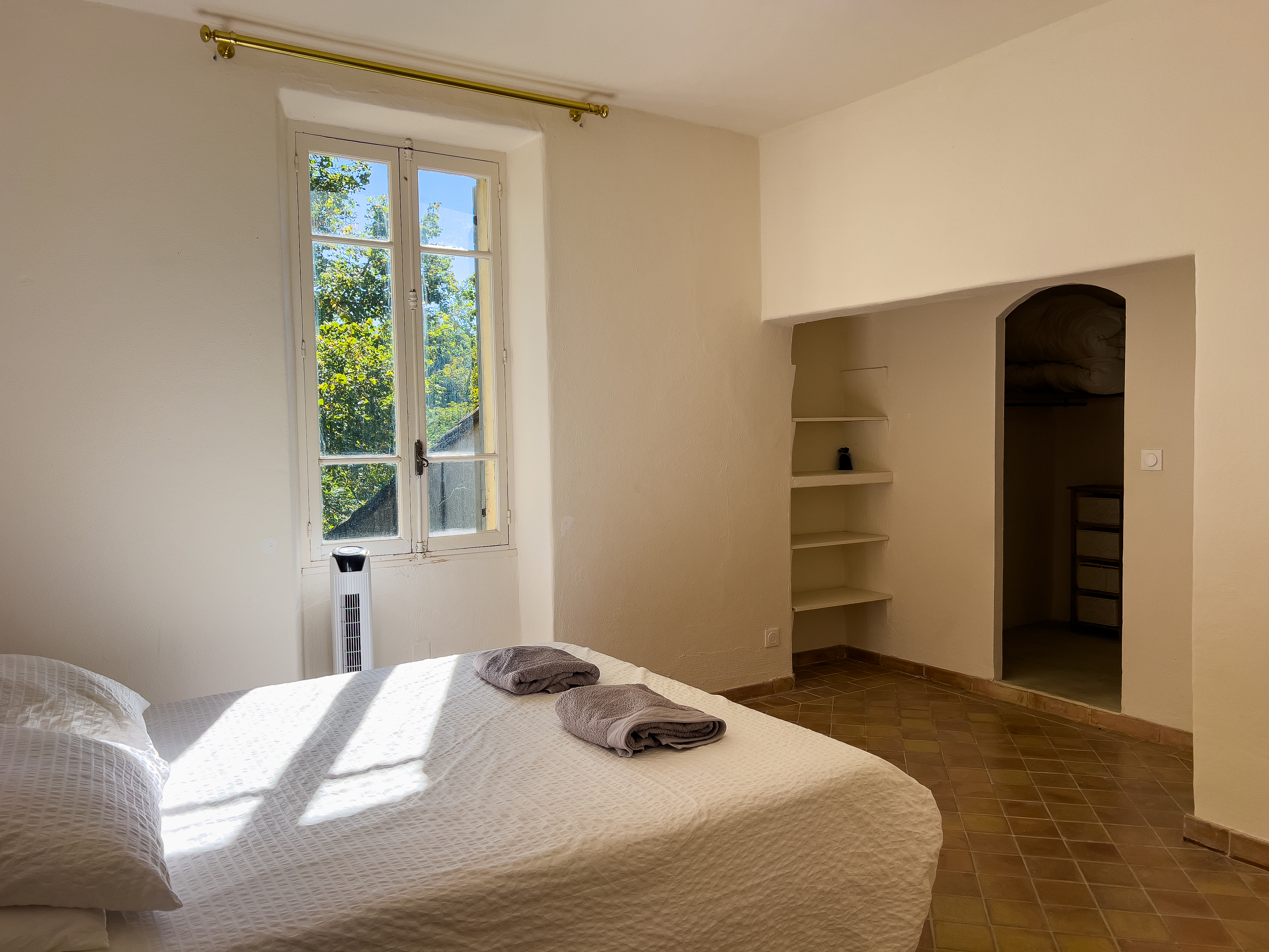 Propriété en France à vendre à Malaucène, Vaucluse - &#8364;1 550 000 - photo 