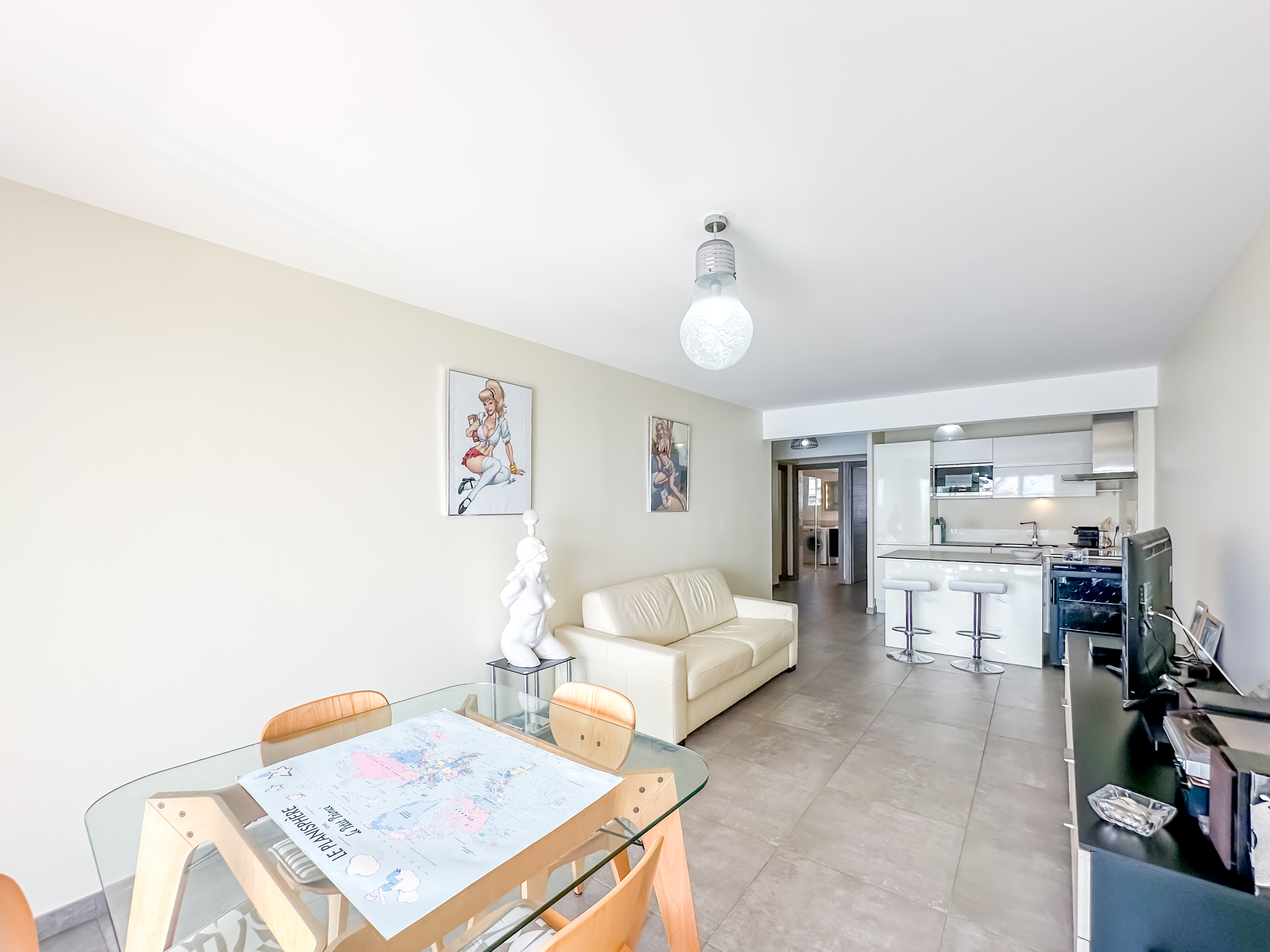 French property for sale in Antibes, Alpes-Maritimes - €730,000 - photo