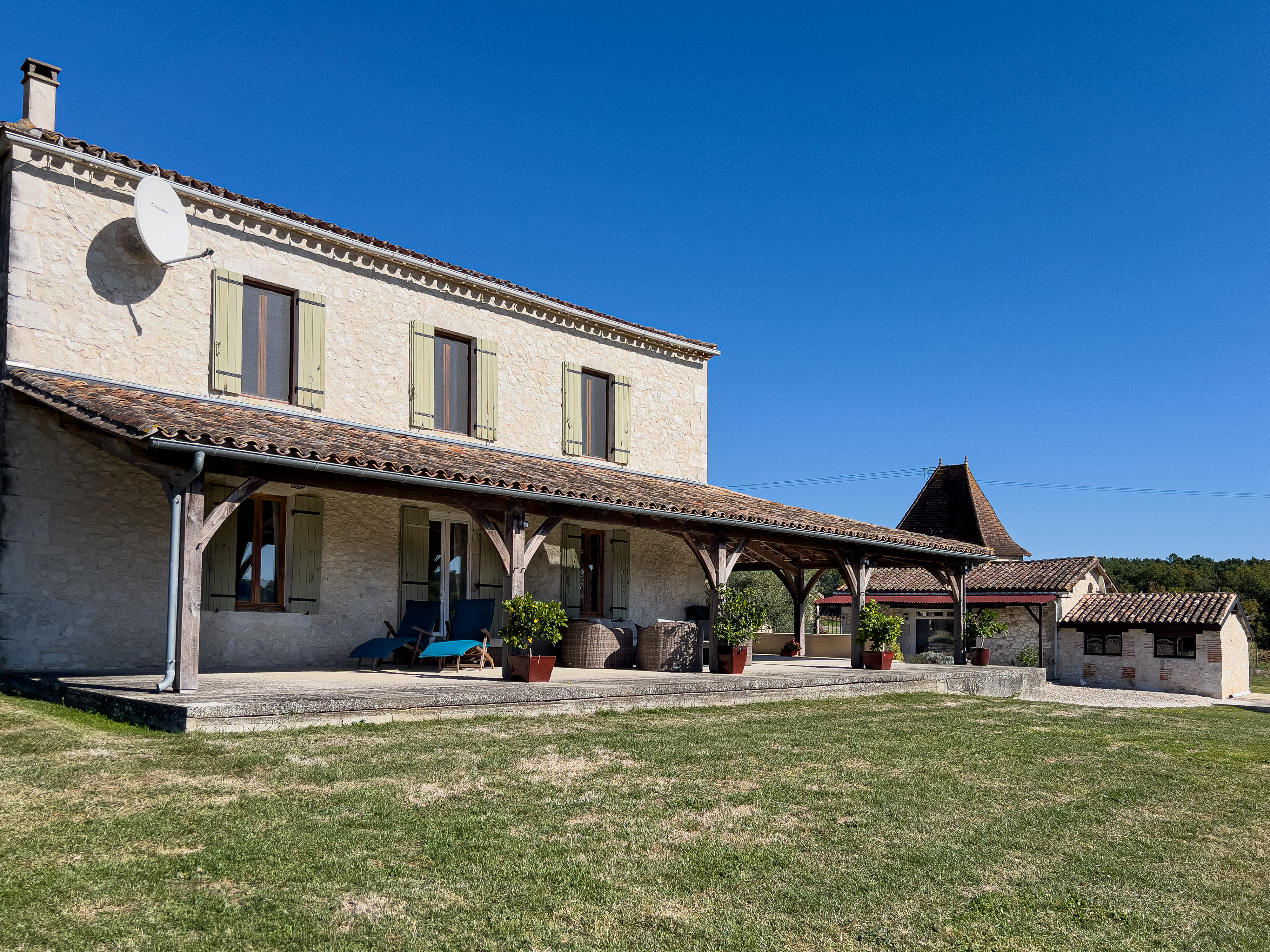 French property for sale in Duras, Lot-et-Garonne - €648,000 - photo 