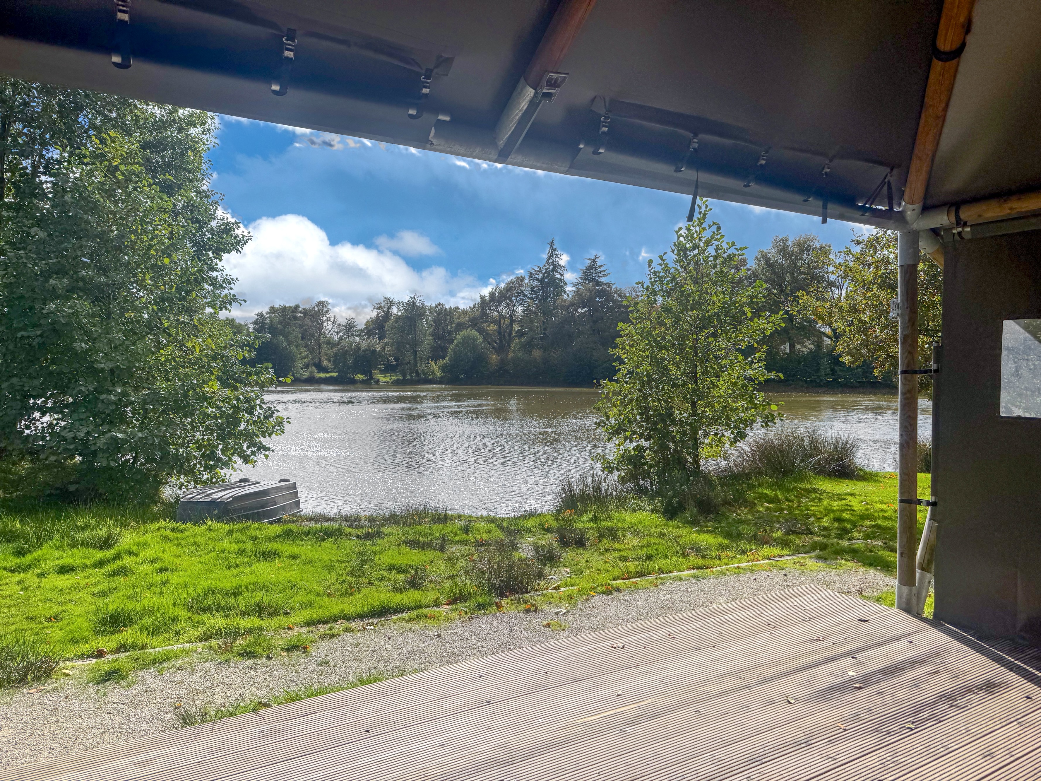 Propriété en France à vendre à Beaulieu-sous-Parthenay, Deux-Sèvres - &#8364;996 400 - photo 