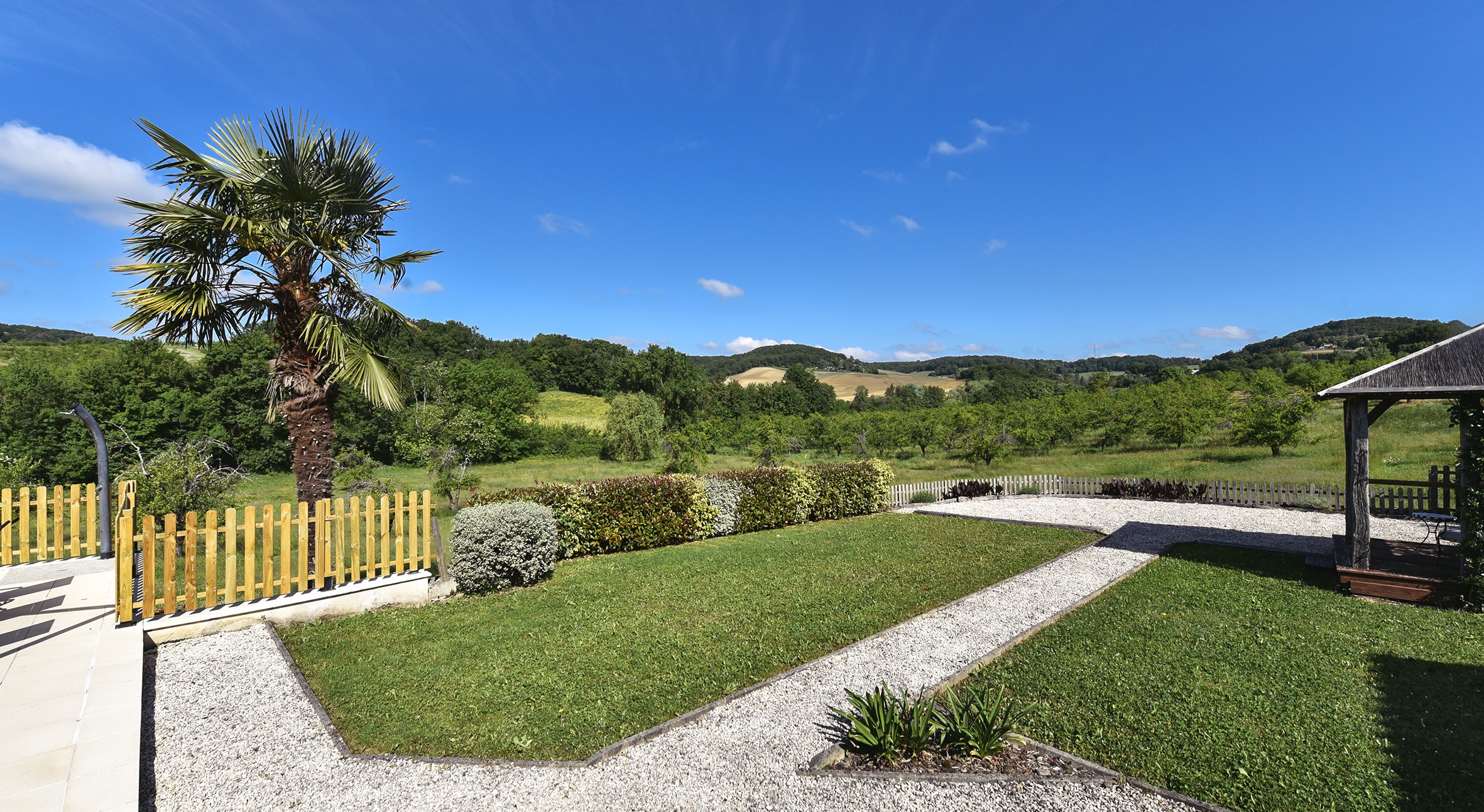 French property for sale in Castelmoron-sur-Lot, Lot-et-Garonne - €1,271,276 - photo