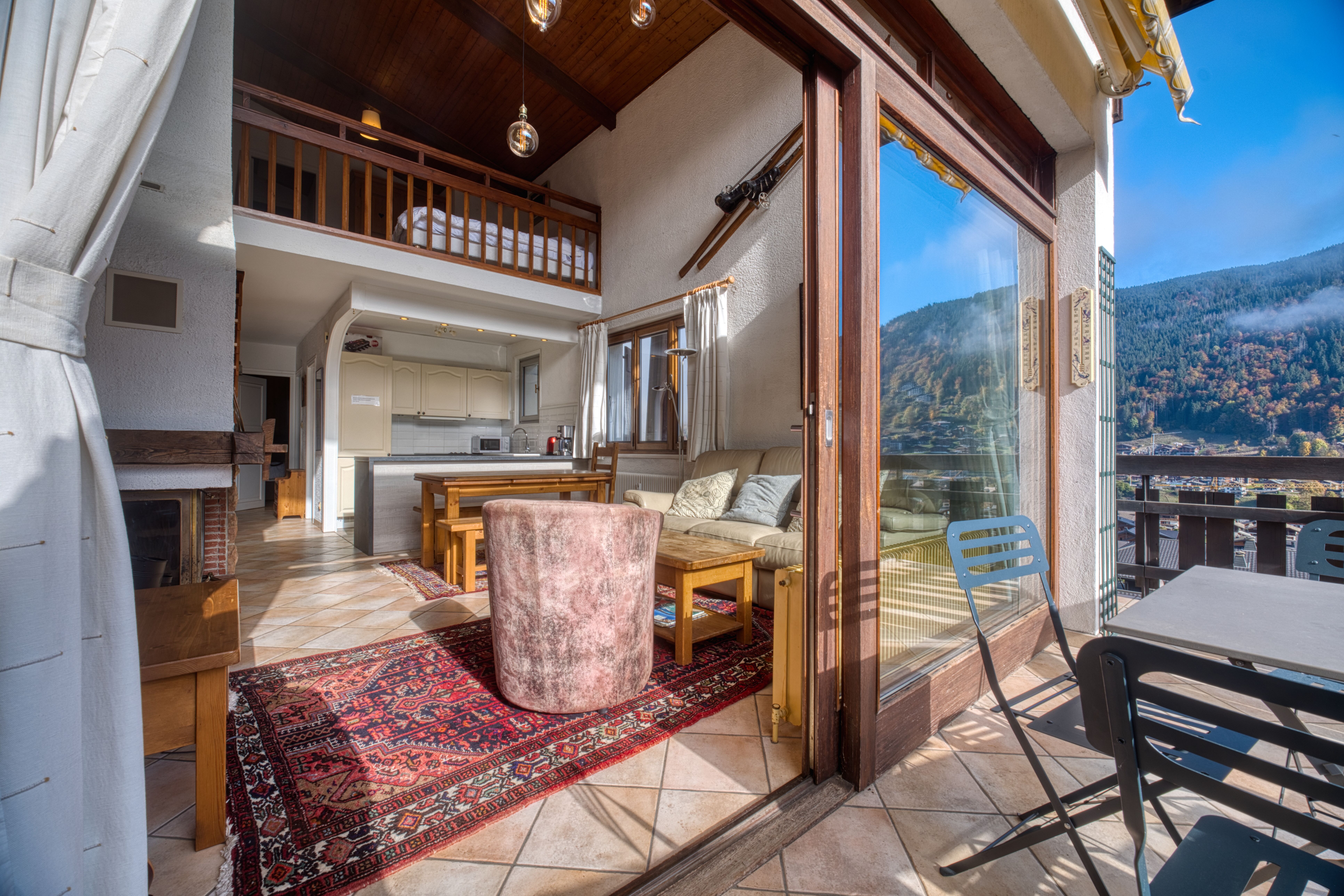 French property for sale in Morzine, Haute-Savoie - €819,000 - photo 