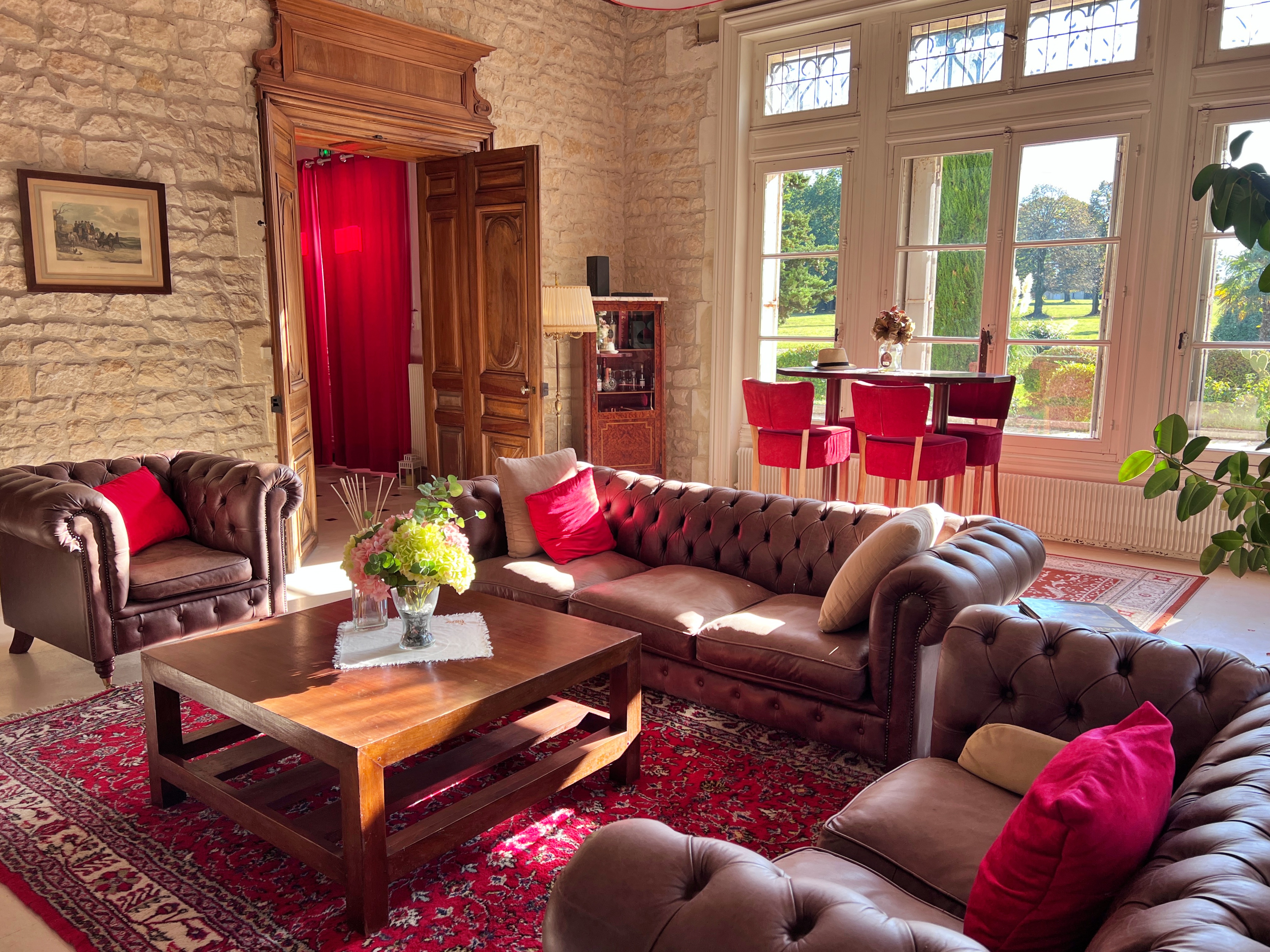 French property for sale in Foussignac, Charente - €1,961,000 - photo 