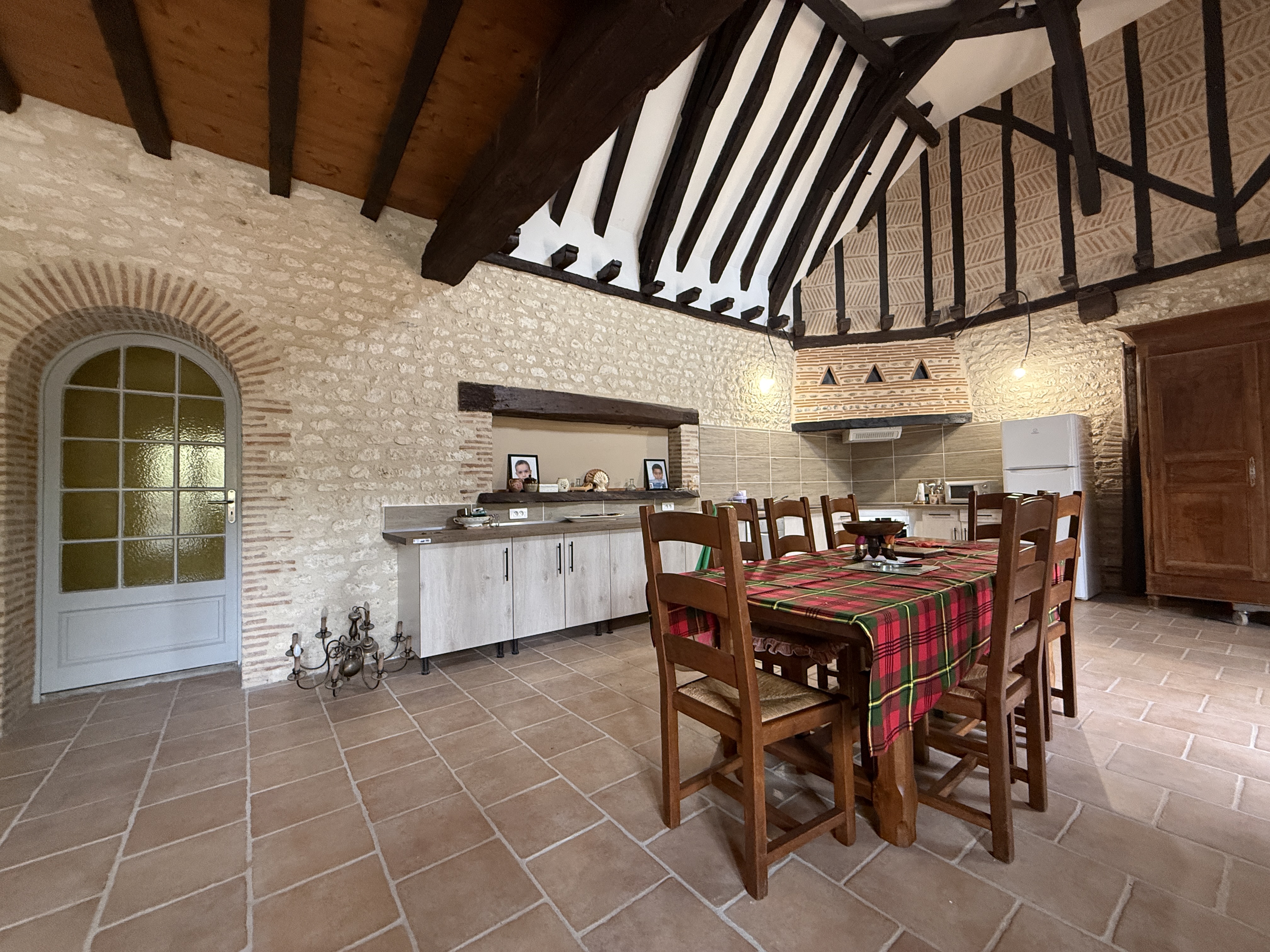 Propriété en France à vendre à Gardonne, Dordogne - &#8364;1 588 000 - photo 
