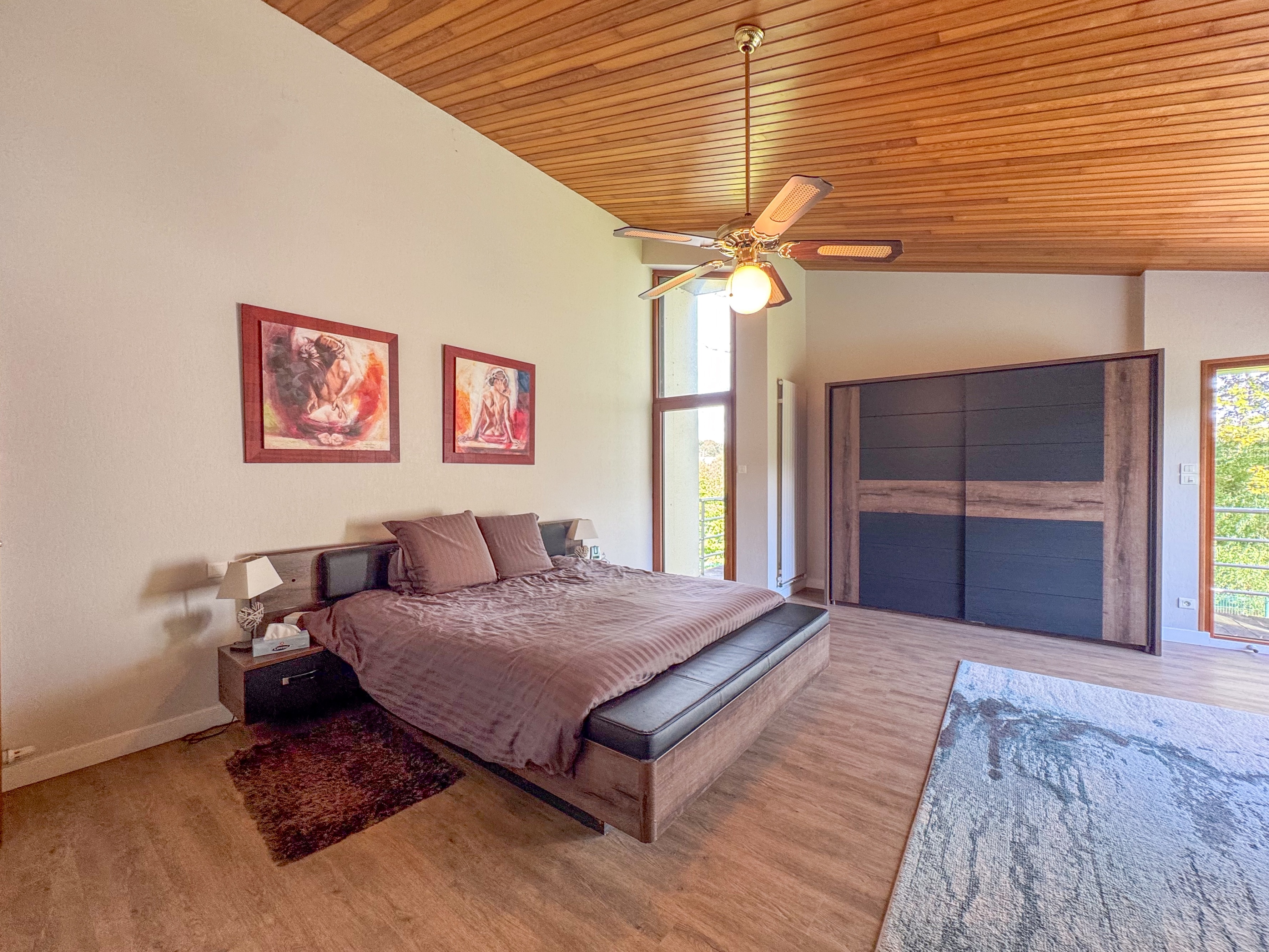 Propriété en France à vendre à Beaulieu-sous-Parthenay, Deux-Sèvres - &#8364;996 400 - photo 