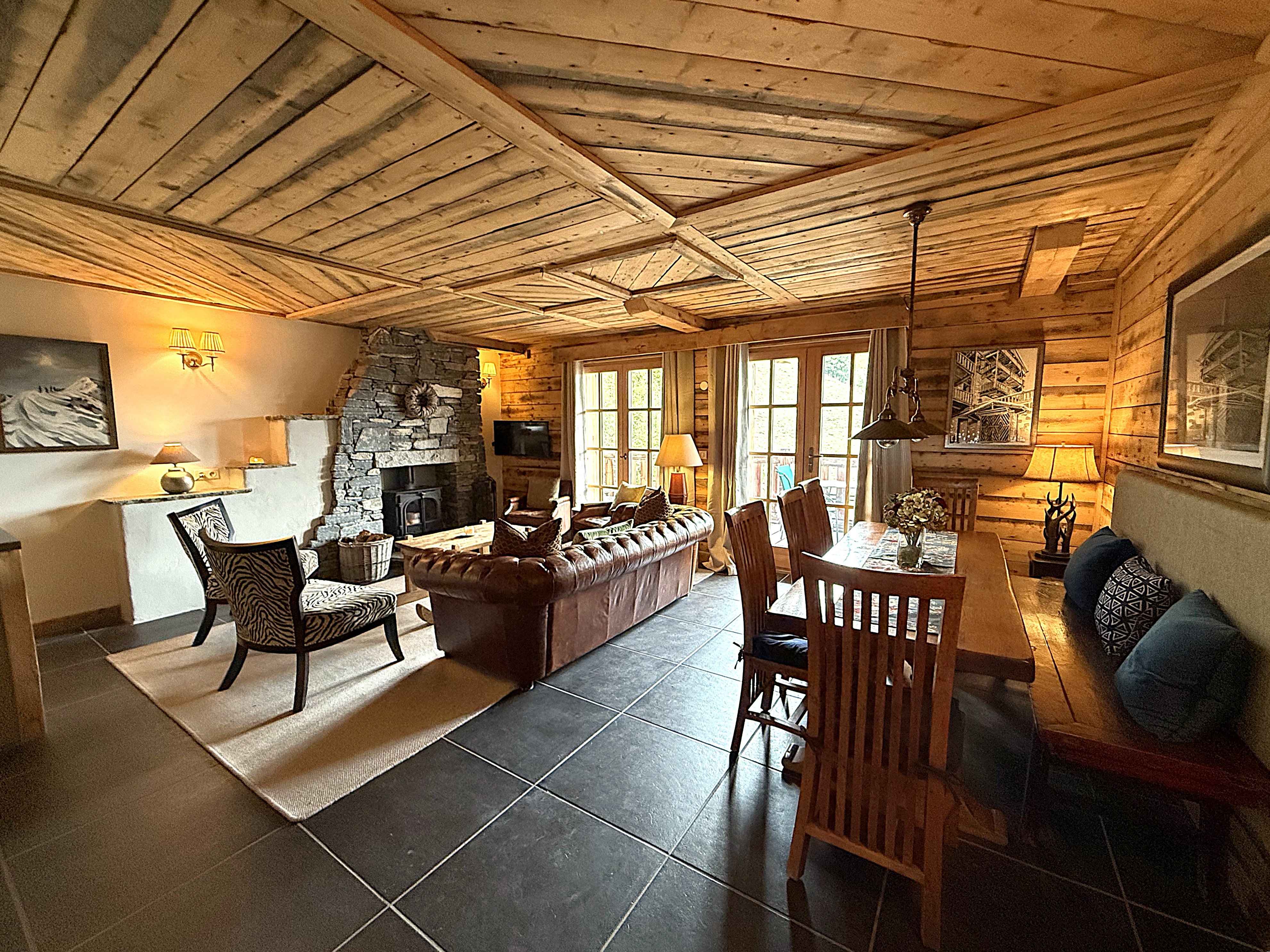 Propriété en France à vendre à Sainte-Foy-Tarentaise, Savoie - &#8364;1 350 000 - photo 