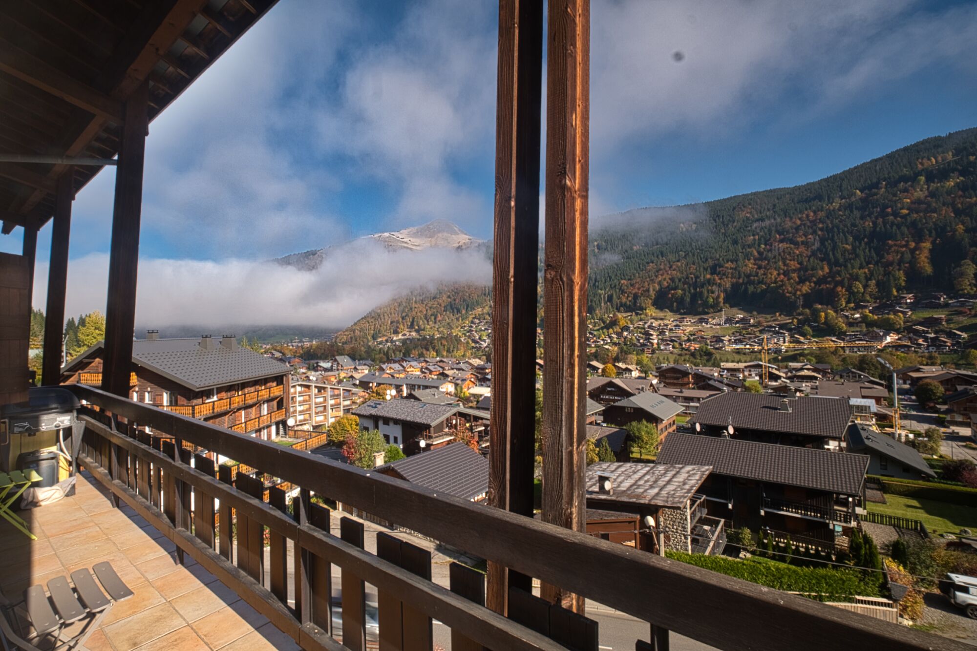 French property for sale in Morzine, Haute-Savoie - €819,000 - photo 