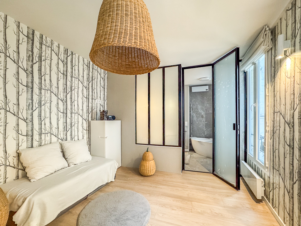 French property for sale in Paris 4e Arrondissement, Paris - €1,380,000 - photo 