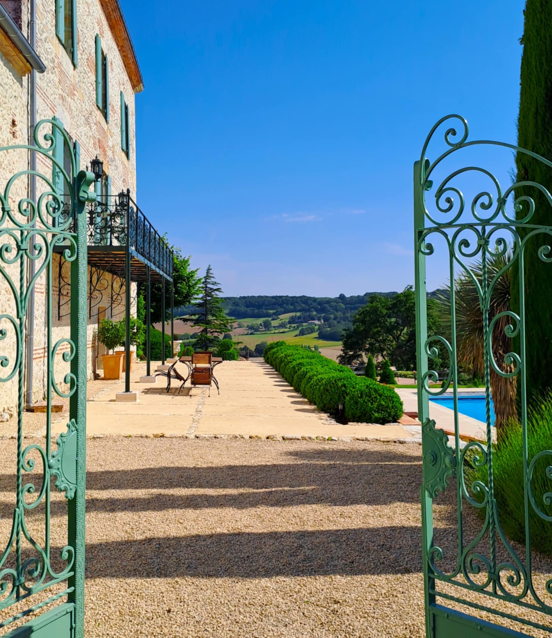 French property for sale in Villeneuve-sur-Lot, Lot-et-Garonne - €1,600,000 - photo