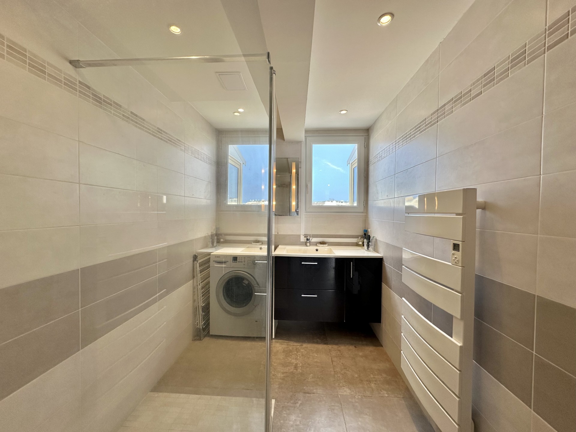 French property for sale in Antibes, Alpes-Maritimes - €730,000 - photo