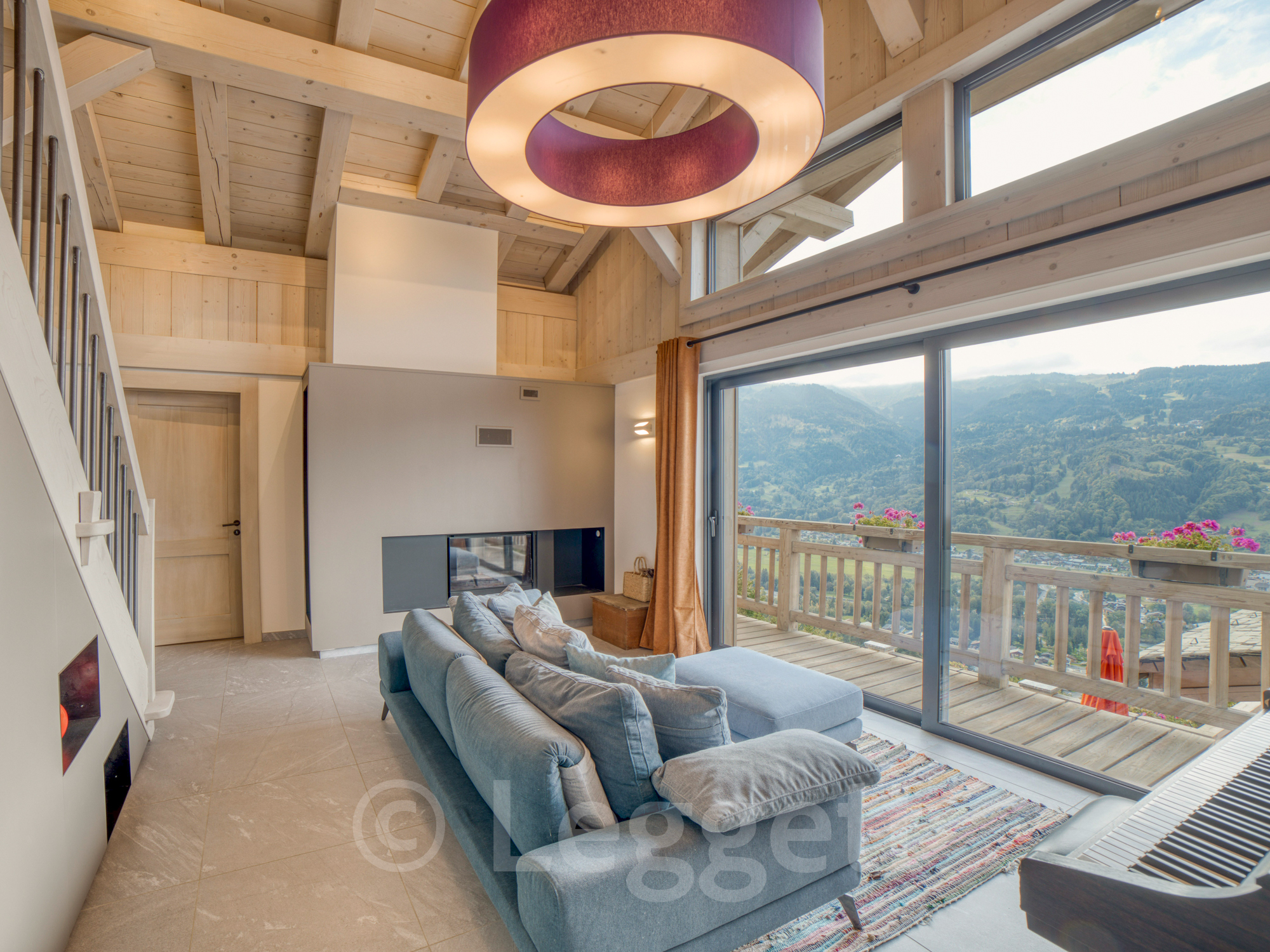 Propriété en France à vendre à Verchaix, Haute-Savoie - €2 750 000 - photo