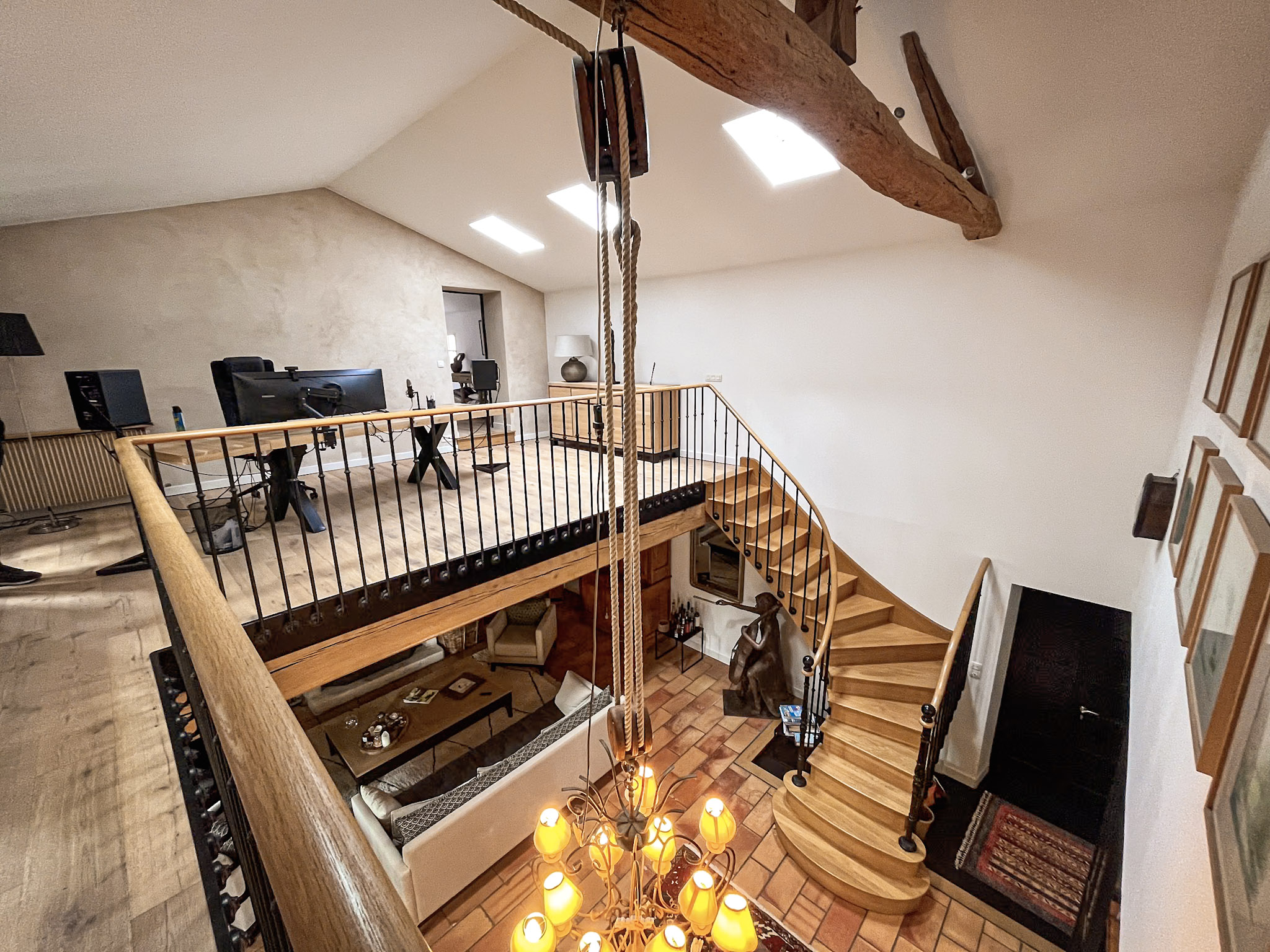 Propriété en France à vendre à Dompierre-sur-Mer, Charente-Maritime - &#8364;1 190 000 - photo 