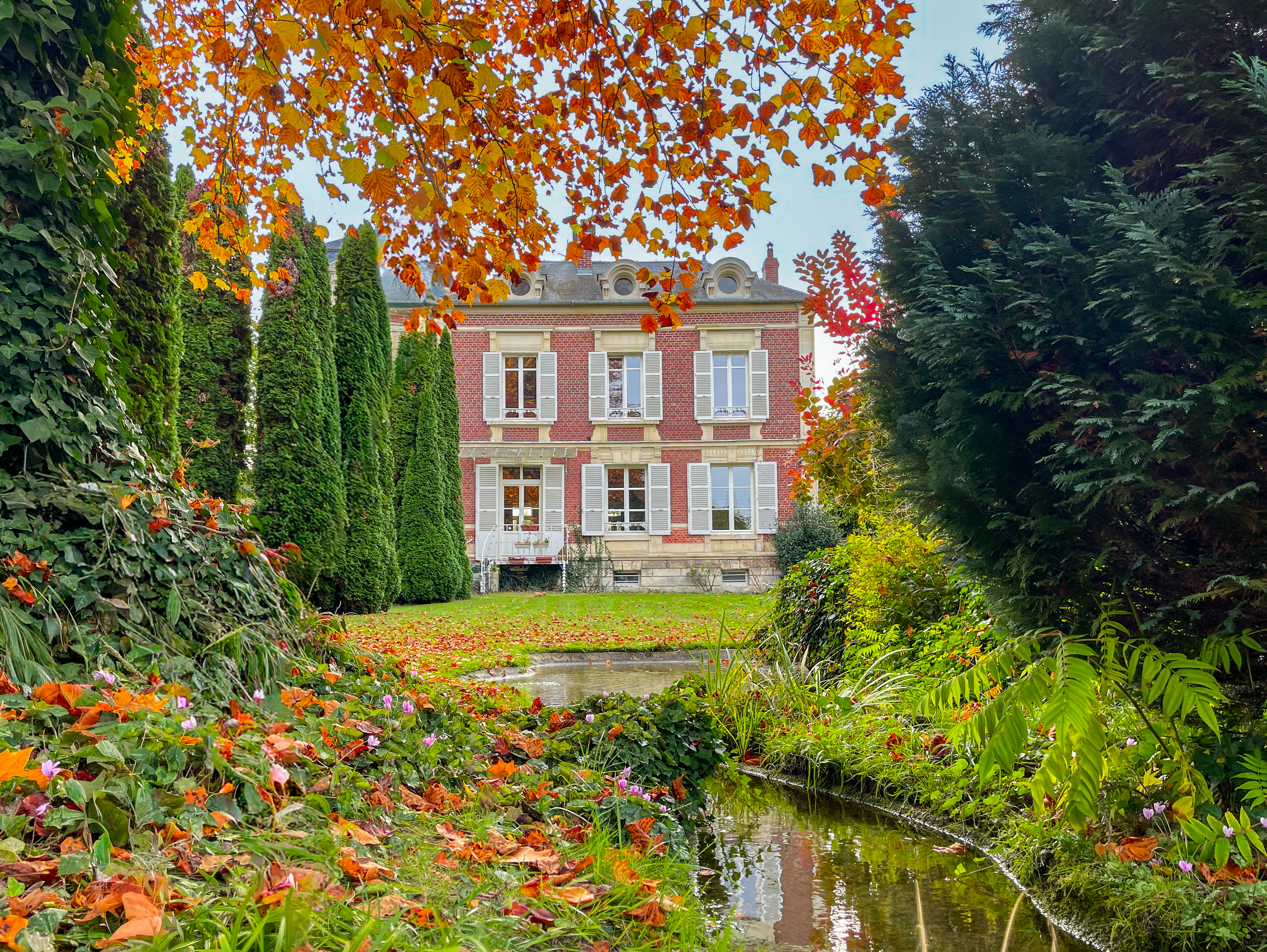 Propriété en France à vendre à Mouy, Oise - €875 000 - photo